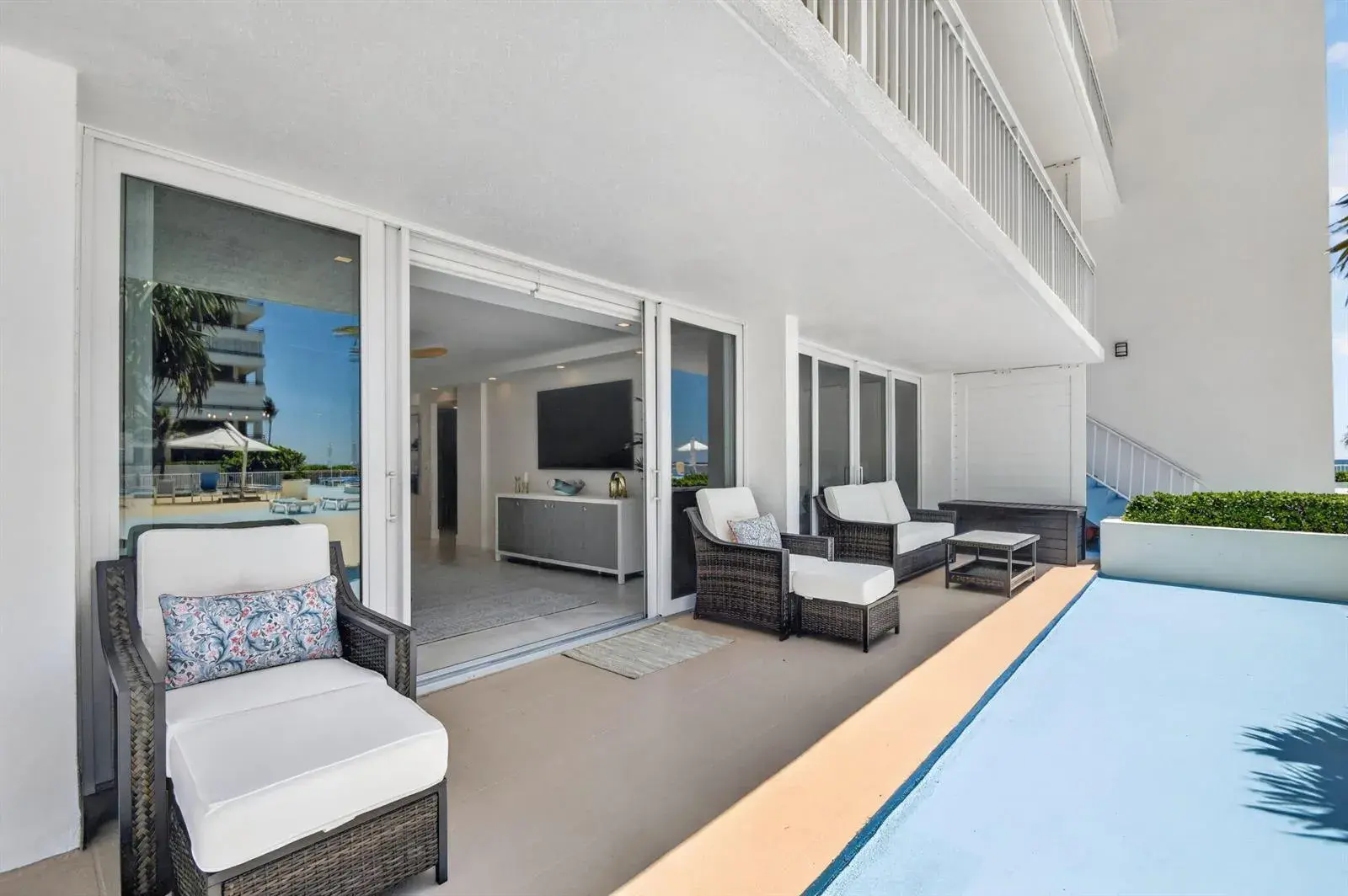3546 S Ocean Boulevard # 203, South Palm Beach FL 33480