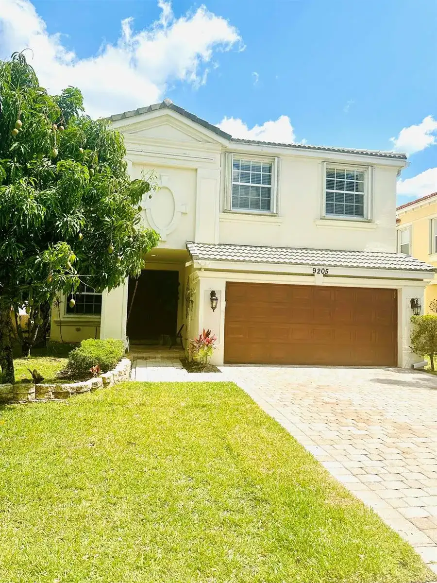 9205 Dupont Place, Wellington FL 33414 photo 4