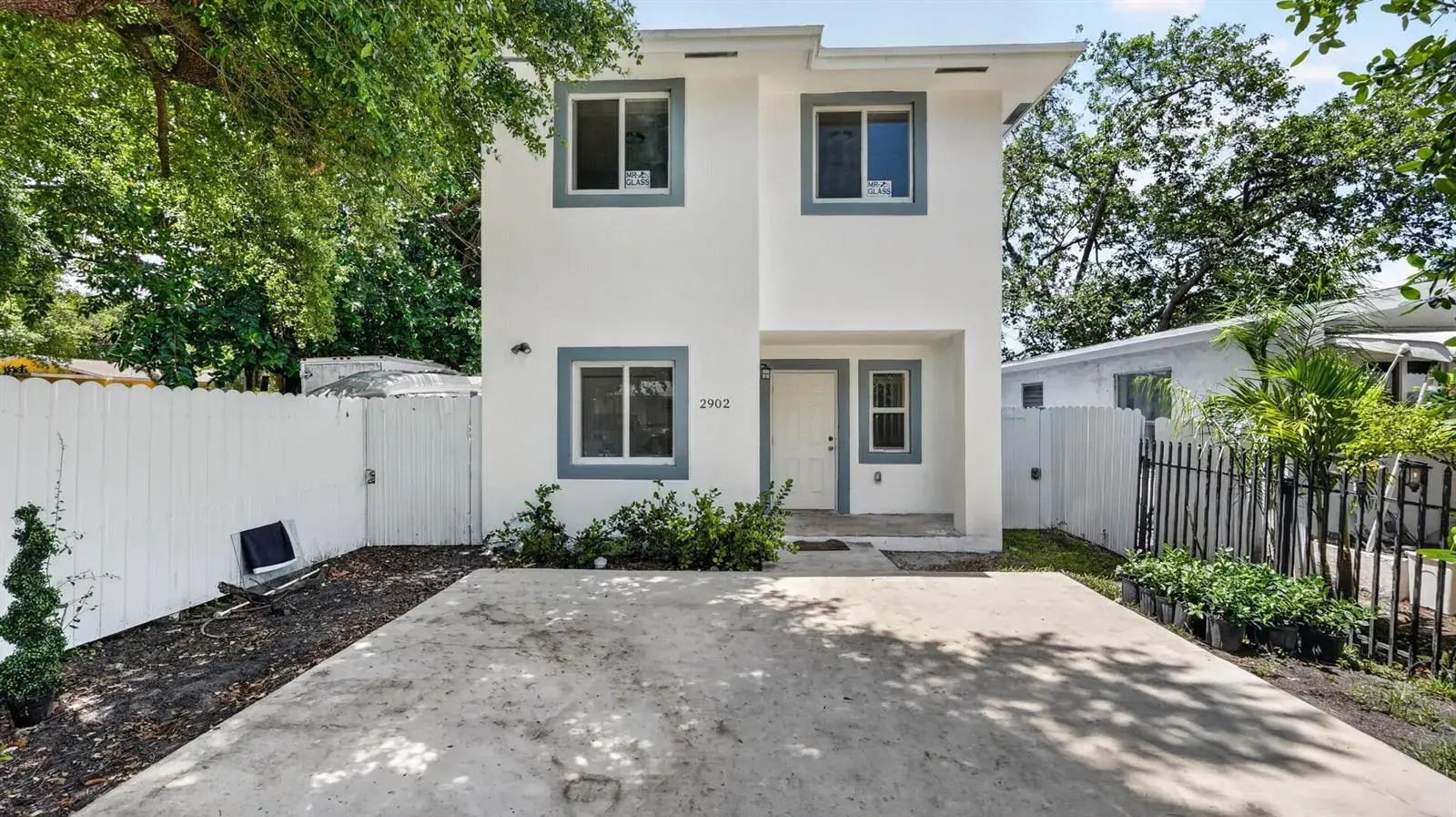 2902 NW 44th Street, Miami FL 33142
