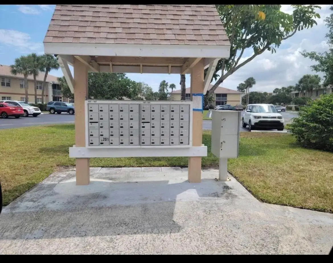 1537 SE Royal Green Circle # 201, Port St. Lucie FL 34952 photo 5