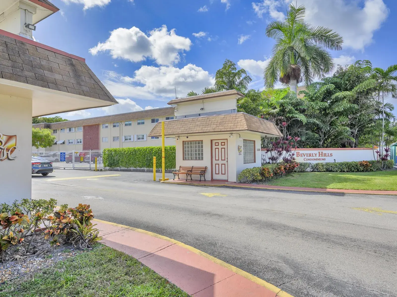 5300 Washington Street # E208, Hollywood FL 33021