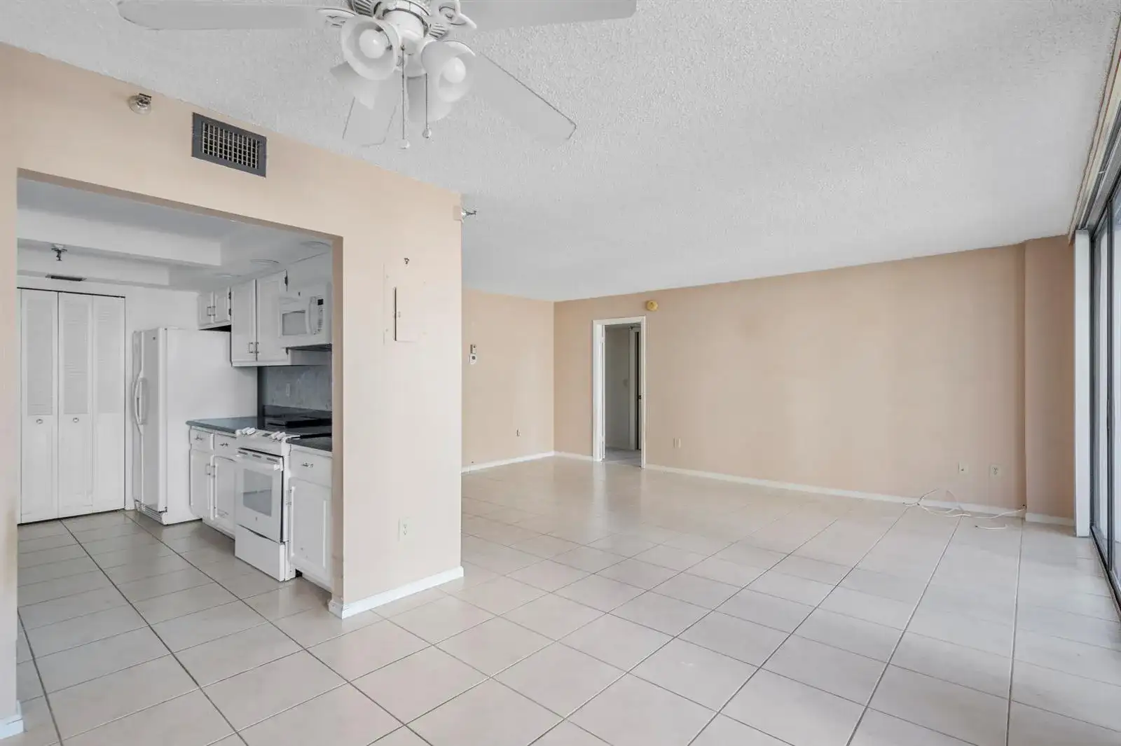 859 Jeffery Street # 312, Boca Raton FL 33487 photo 4