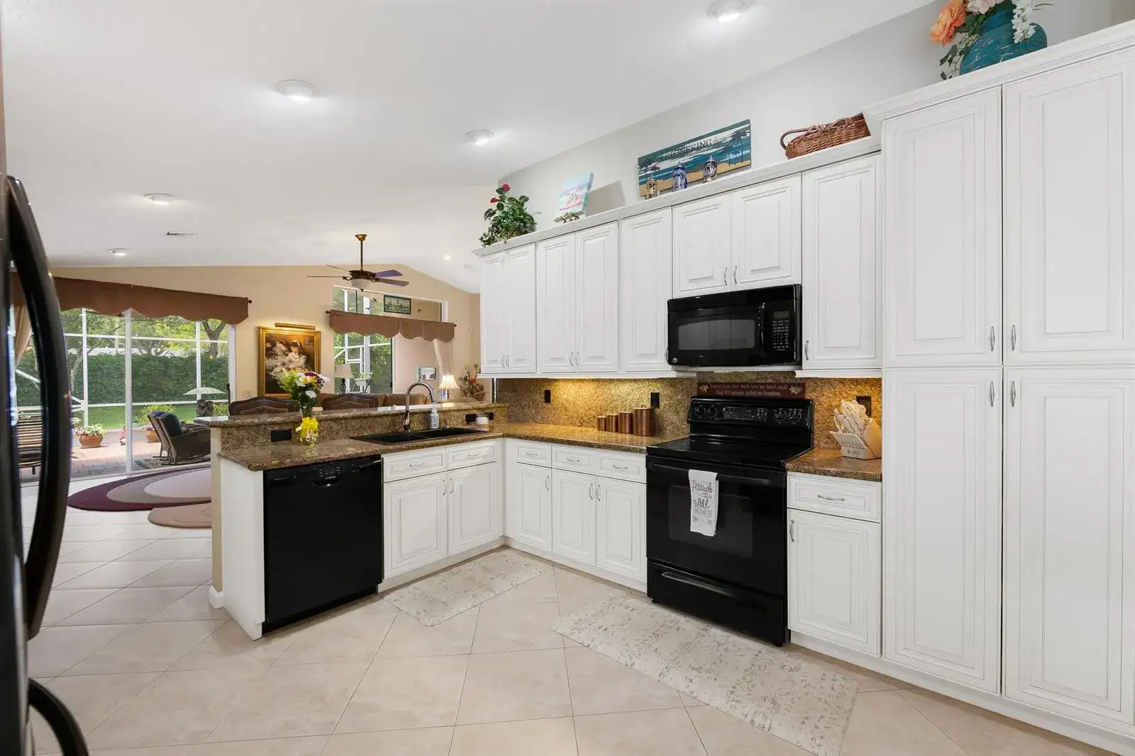 5185 Glenville Drive, Boynton Beach FL 33437 photo 3