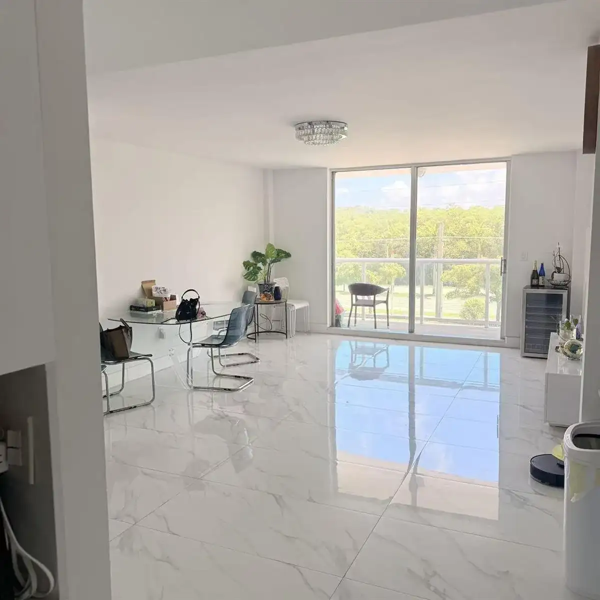 2841 NE 163rd Street # 502, North Miami Beach FL 33160 photo 2