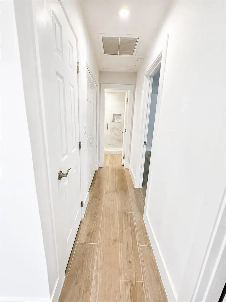 2104 Dock Street # 1, West Palm Beach FL 33401 photo 4