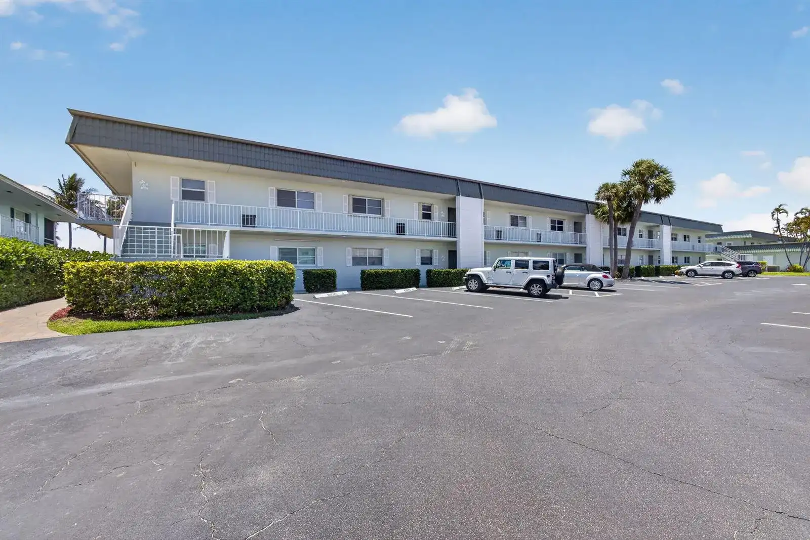 110 Wettaw Lane # 202, North Palm Beach FL 33408 photo 3