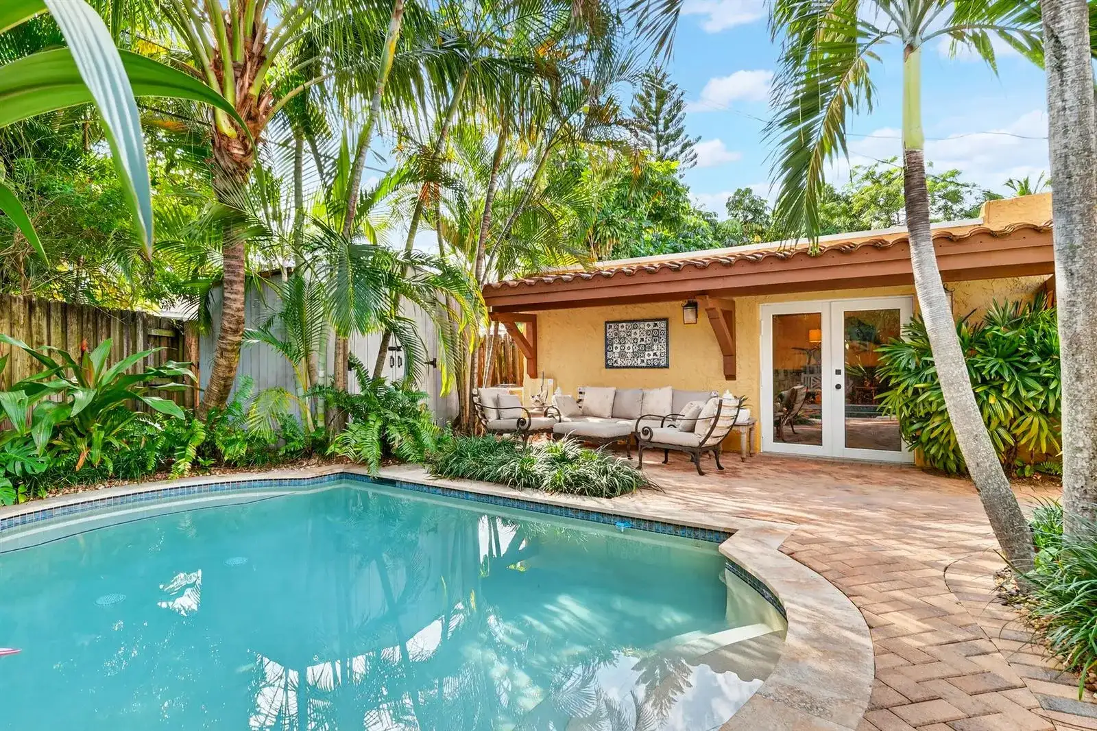 348 Plymouth Road, West Palm Beach FL 33405 photo 5