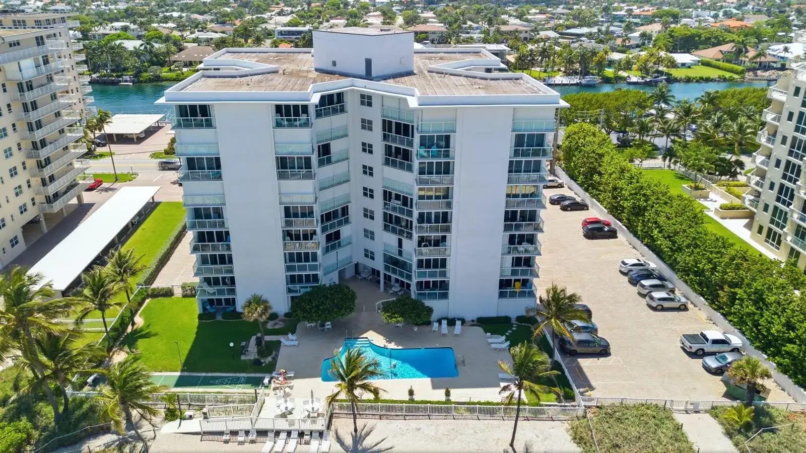 1057 Hillsboro # 214, Hillsboro Beach FL 33062 photo 3