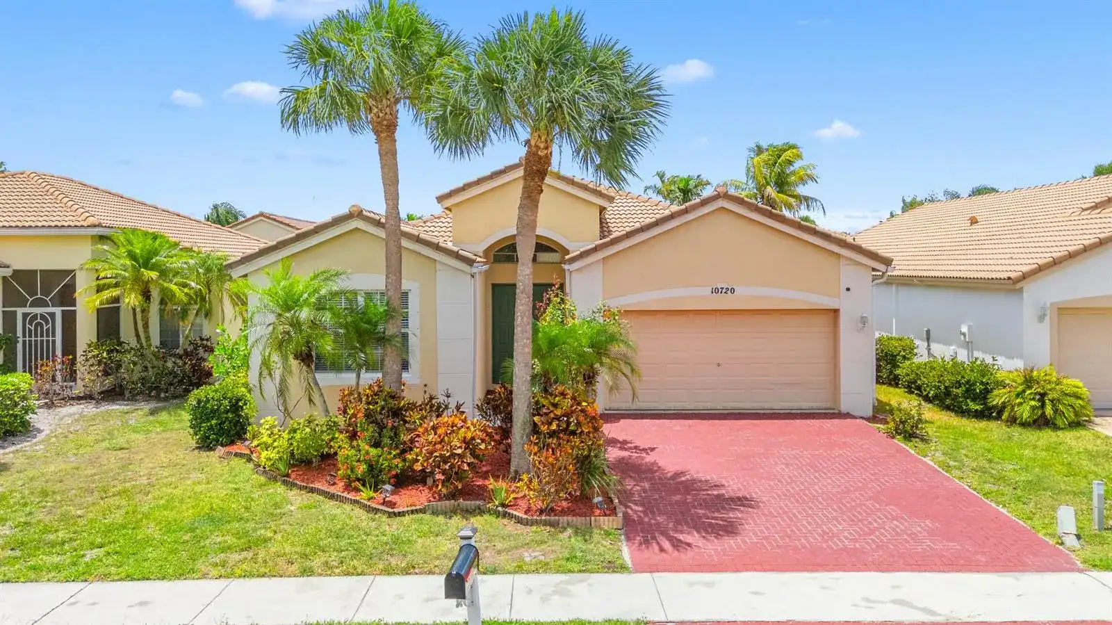 10720 Oak Bend Way, Wellington FL 33414