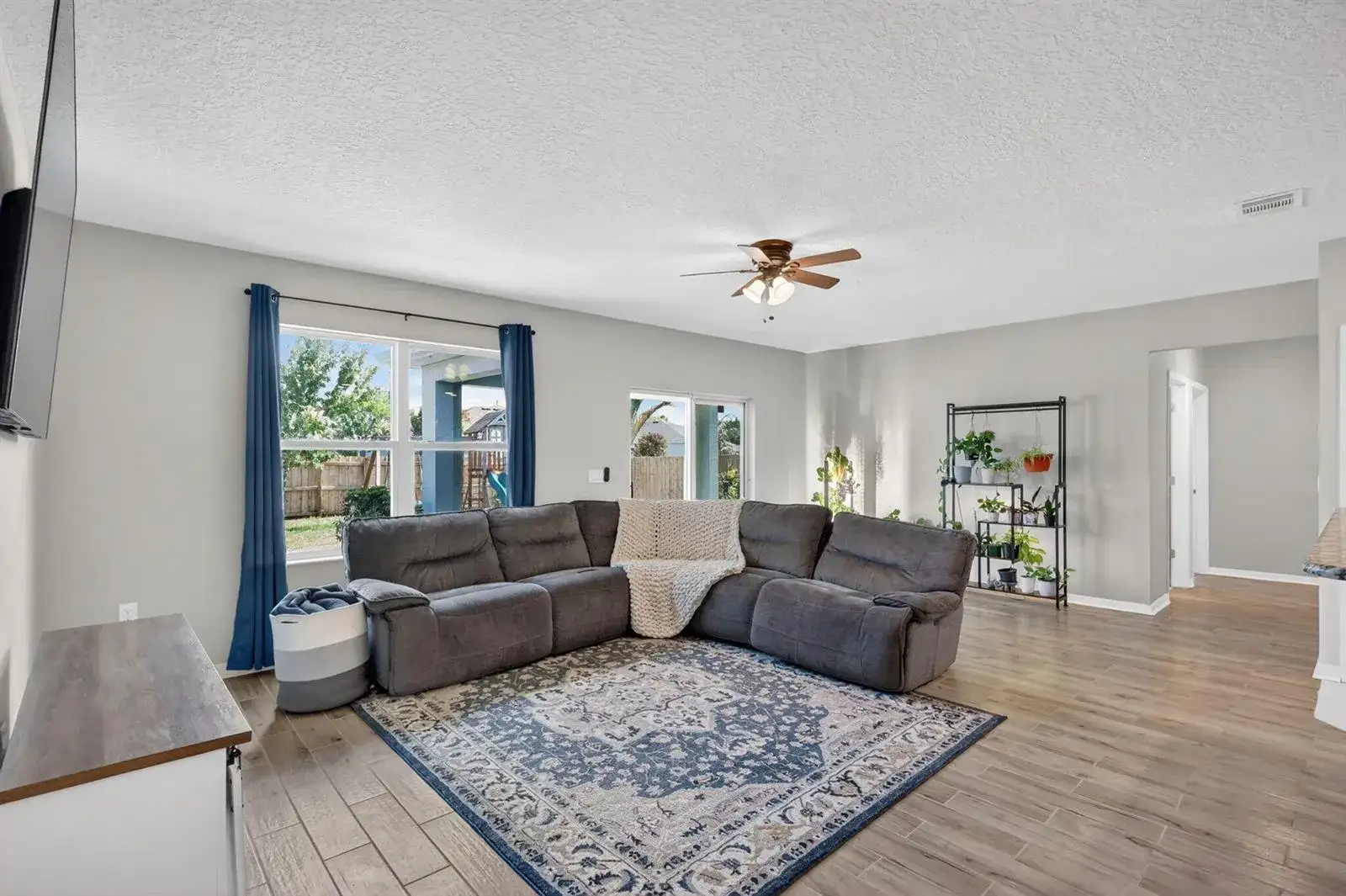 770 SW Saragossa Avenue, Port St. Lucie FL 34953 photo 2
