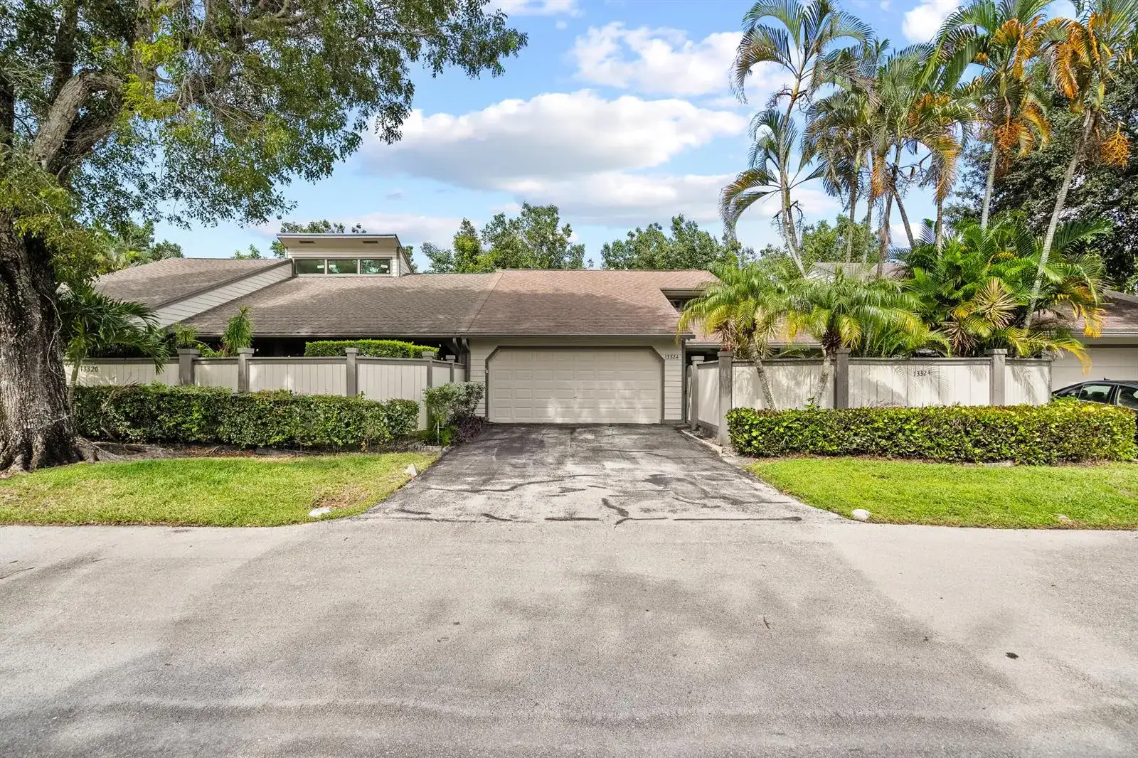 13324 Bedford Mews Court, Wellington FL 33414 photo 2