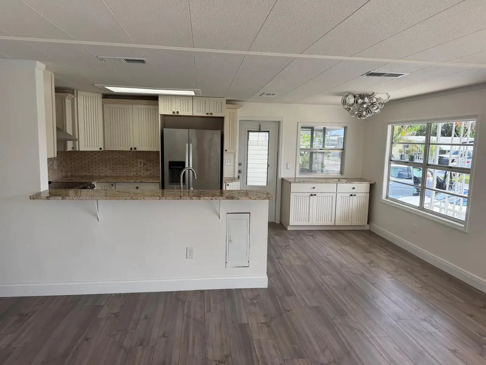 2041 SW 84th Avenue, Davie FL 33324 photo 3