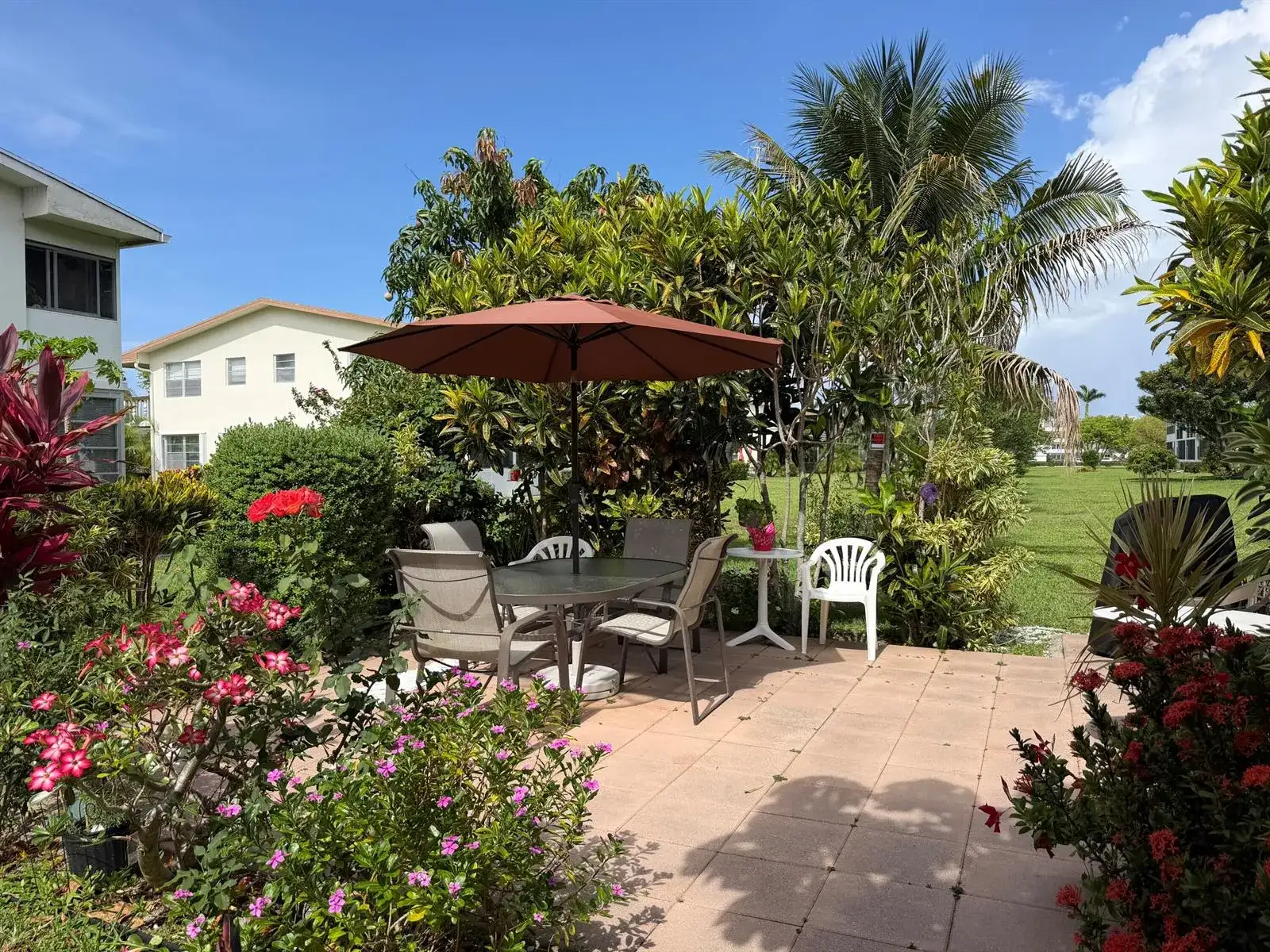 162 Windsor H, West Palm Beach FL 33417 photo 3