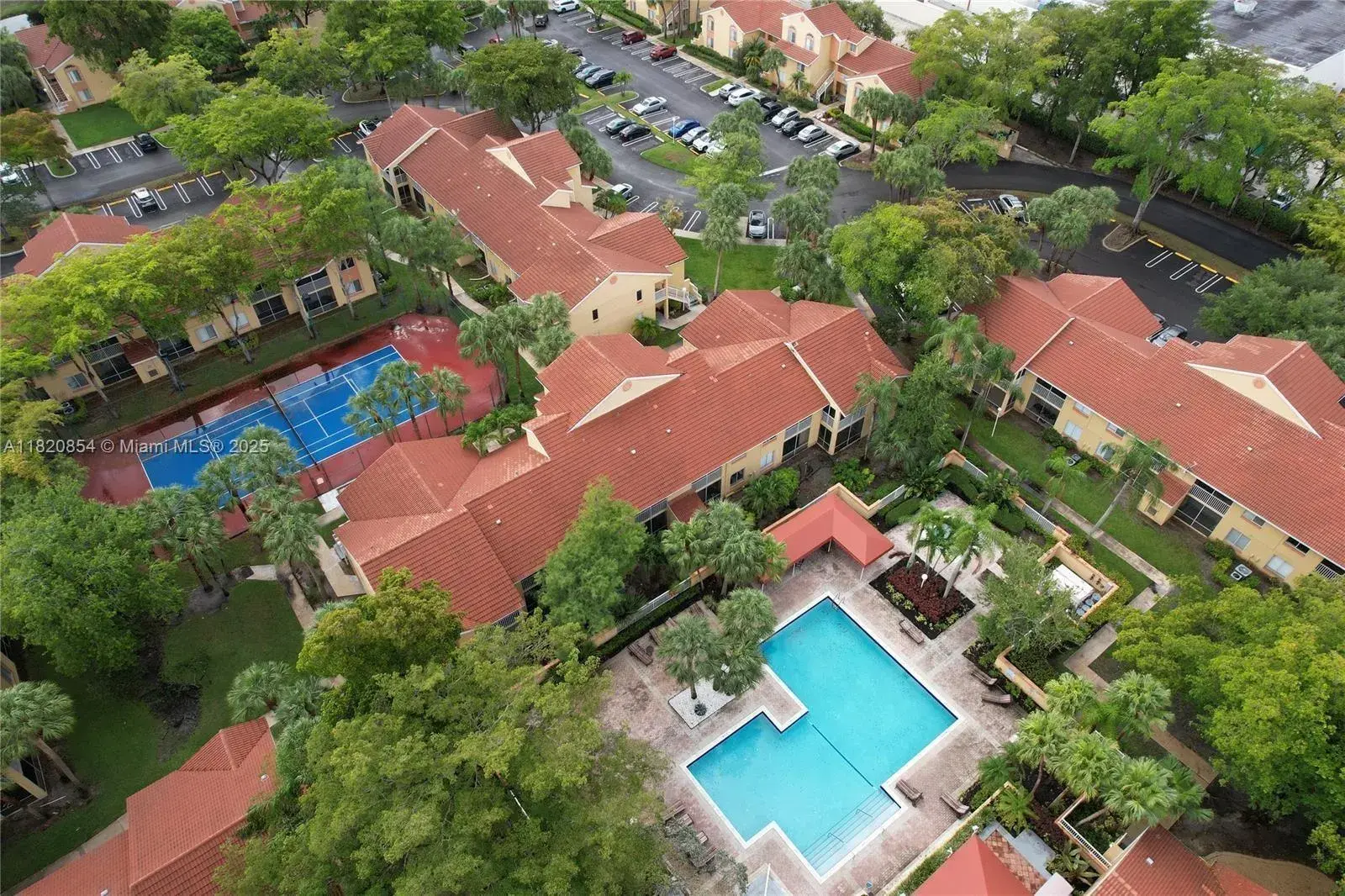 953 Coral Club Drive # 953, Coral Springs FL 33071