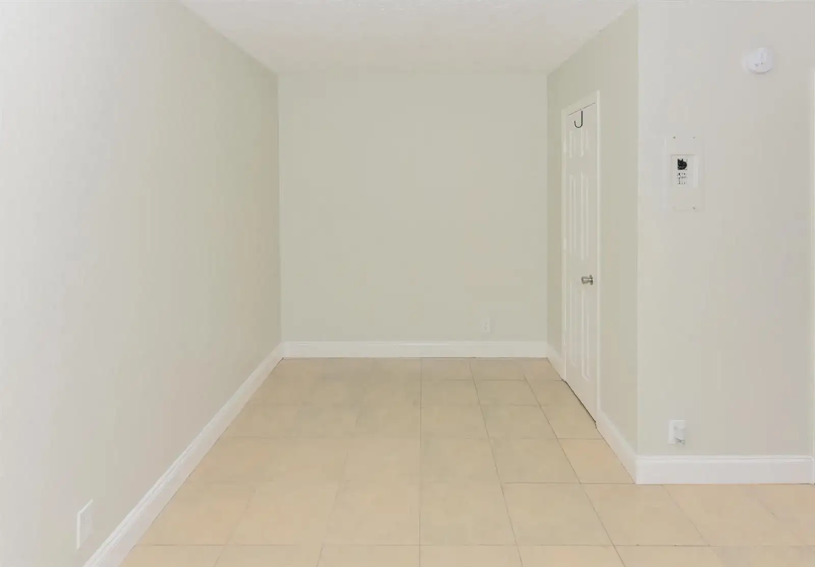 605 N Federal Highway # 8, FL 33460 photo 3