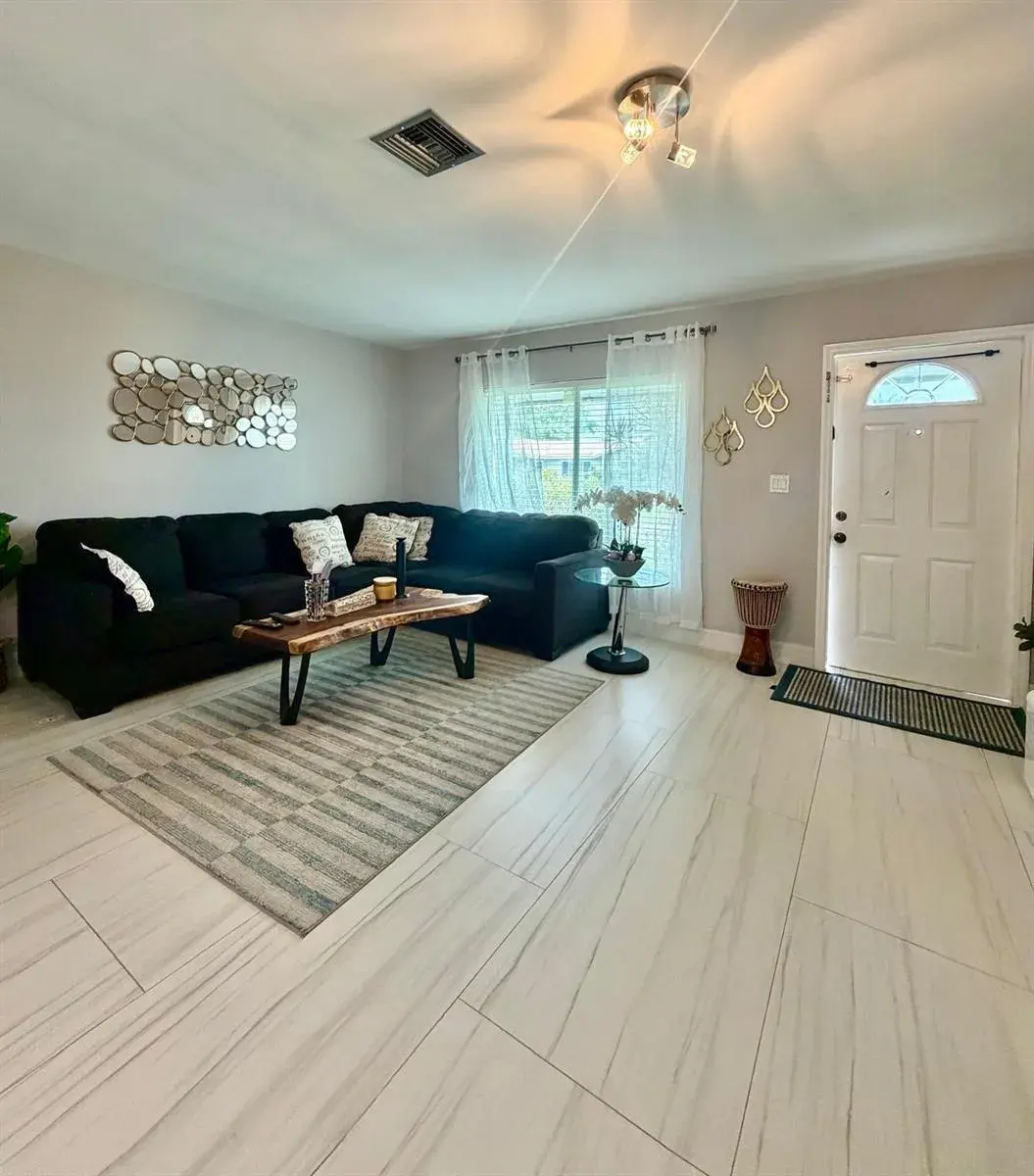 3464 NW 26th Avenue, Boca Raton FL 33434