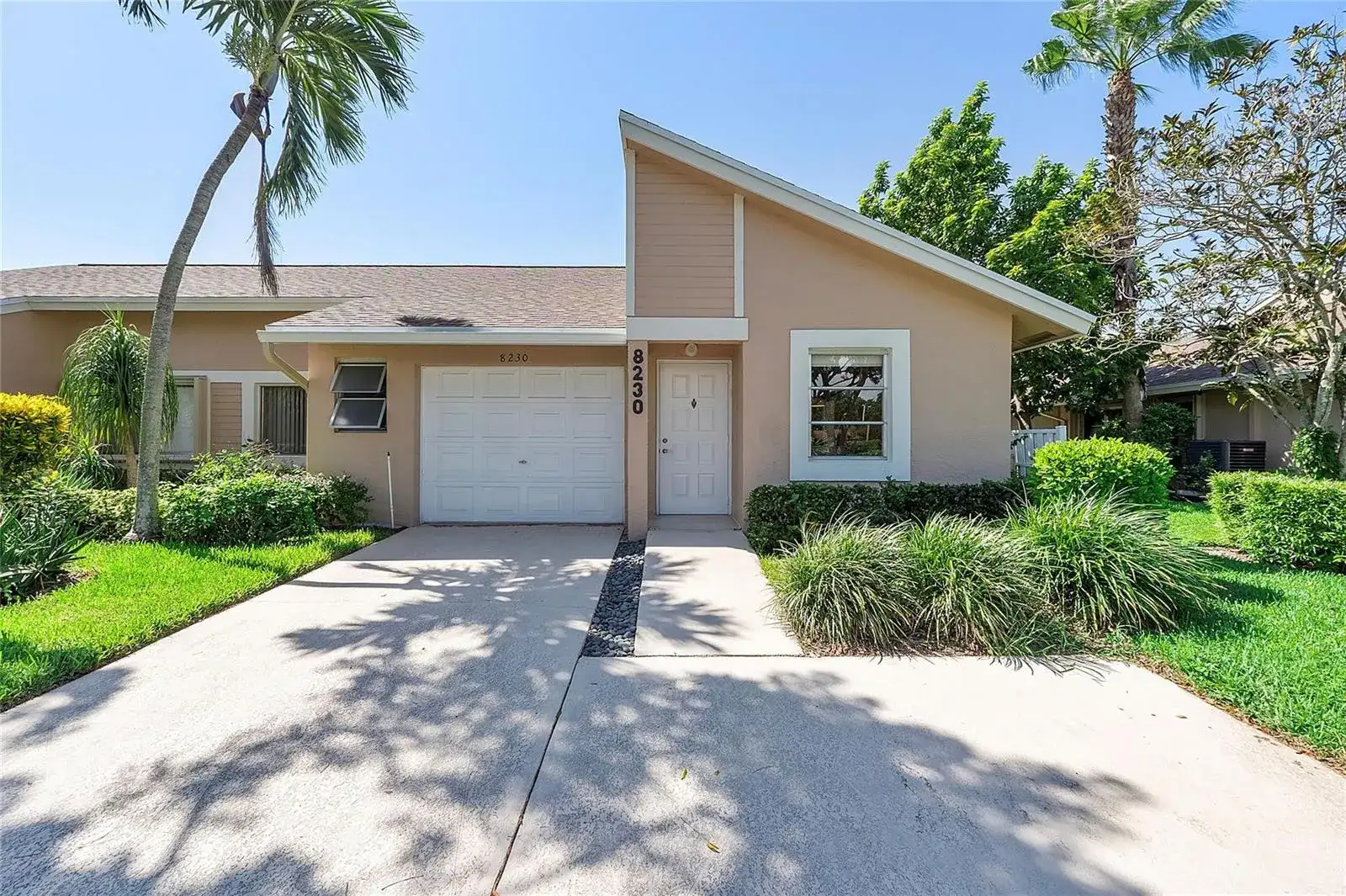 8230 Springtree Road, Boca Raton FL 33496 photo 2