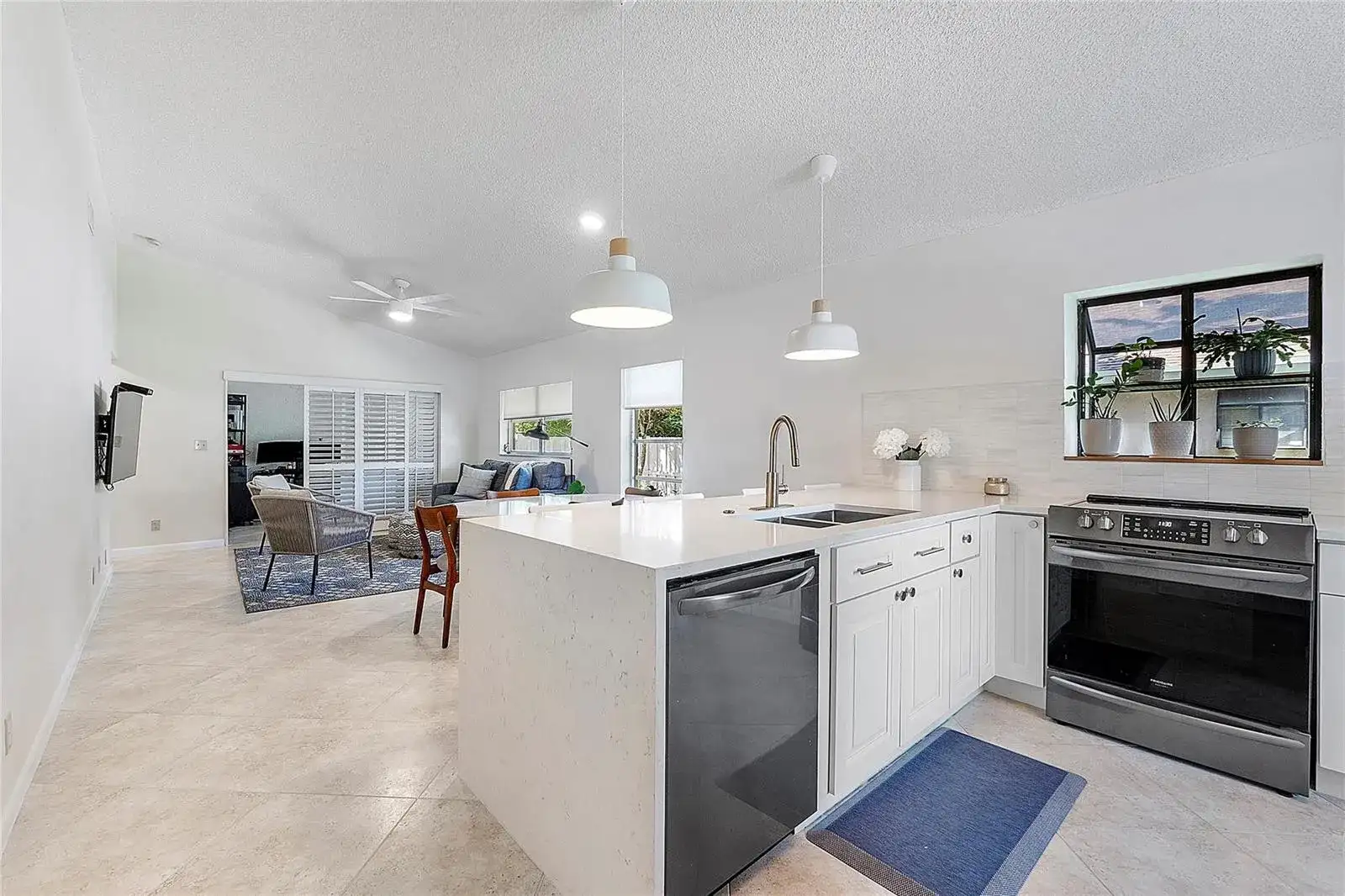 8230 Springtree Road, Boca Raton FL 33496 photo 4