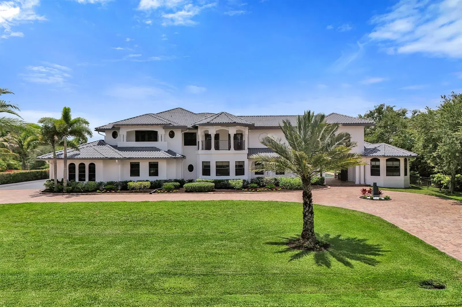11600 NW 8th Street, Plantation FL 33325