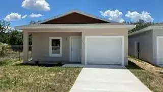 1450 Las Villas Boulevard, Sebring FL 33870 photo 3