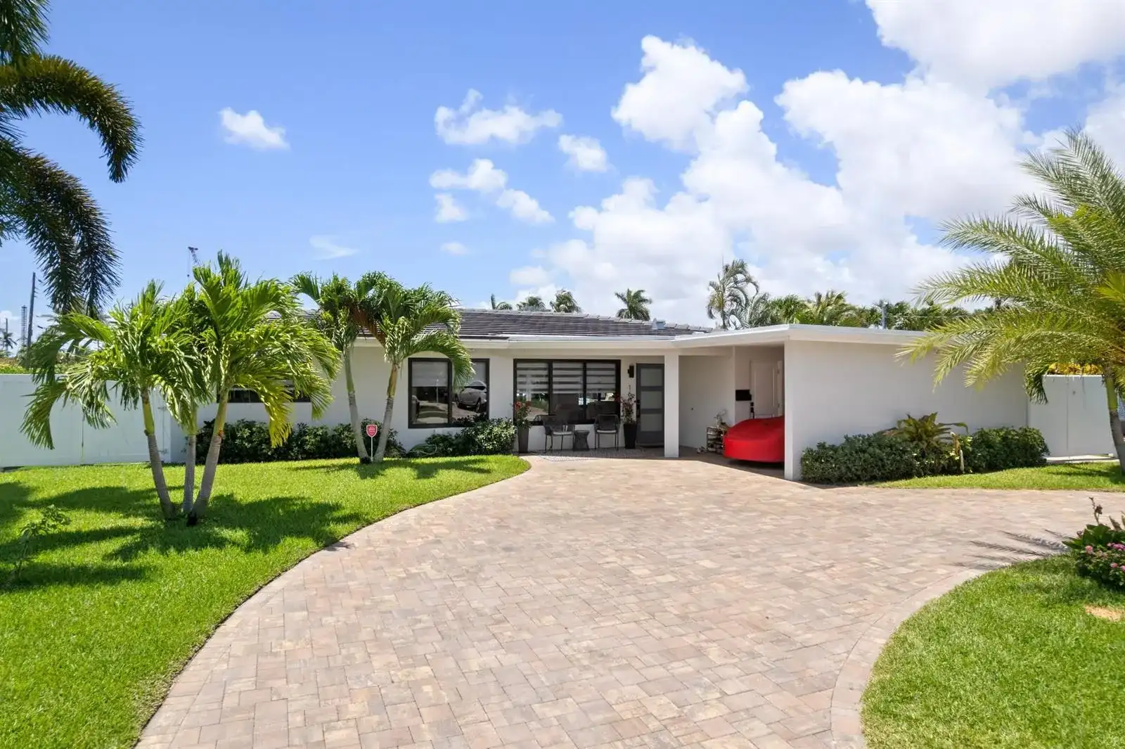 160 SE 12th Court, Pompano Beach FL 33060