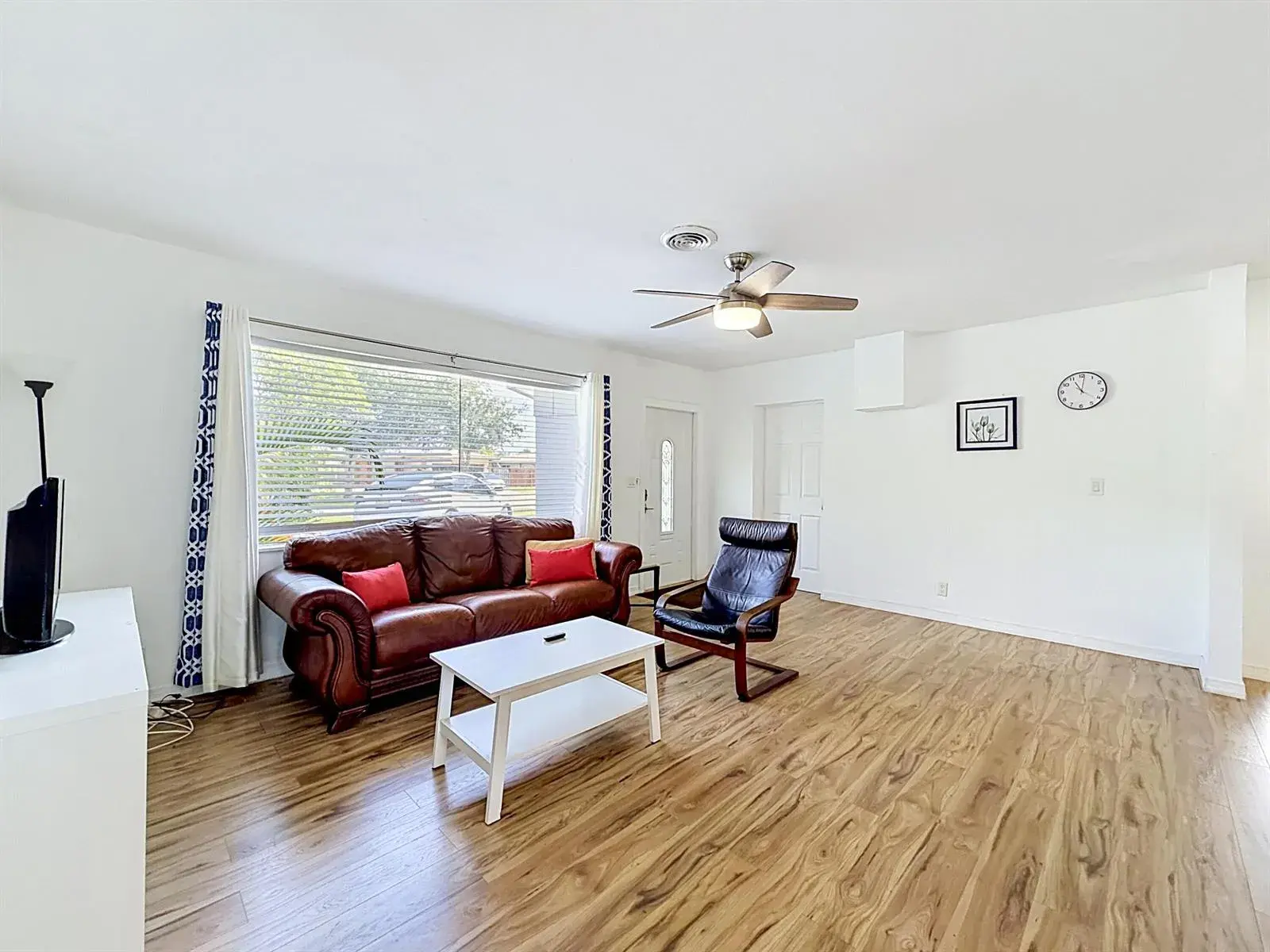 2000 NE 62nd Street, Fort Lauderdale FL 33308