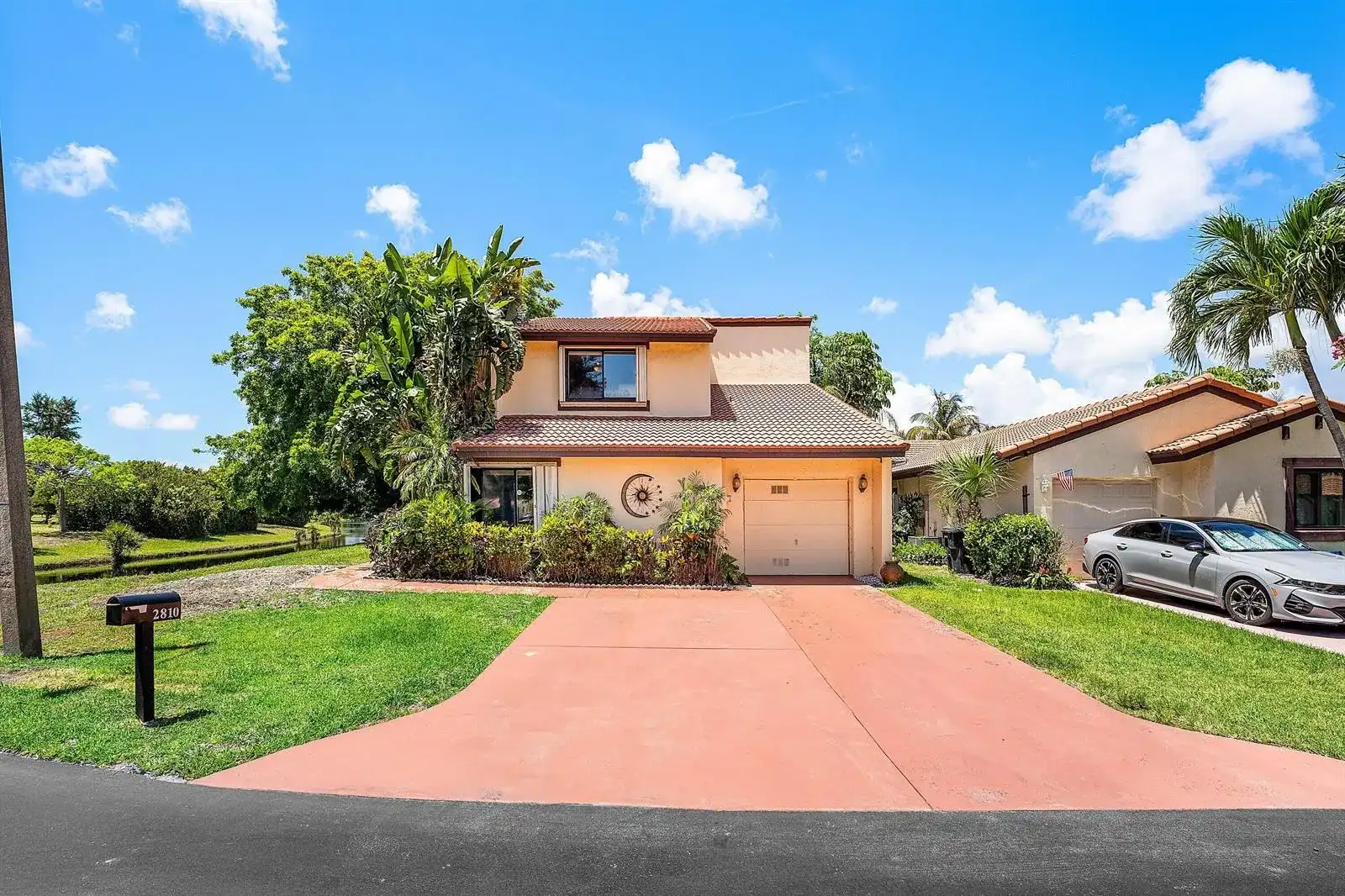 2810 Sand Pines Court, Lake Worth FL 33462