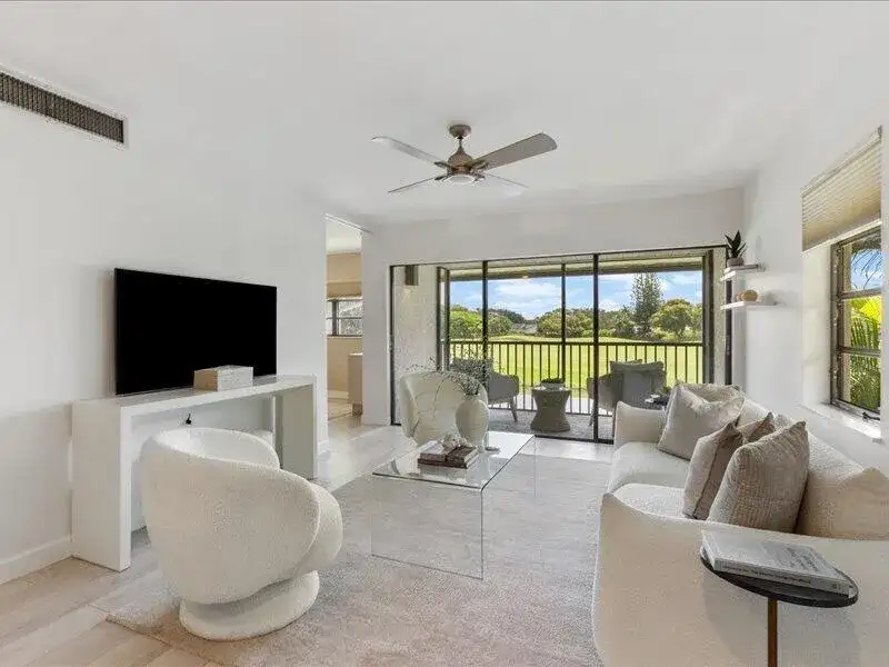 551 Greensward Lane # d, Delray Beach FL 33445 photo 2