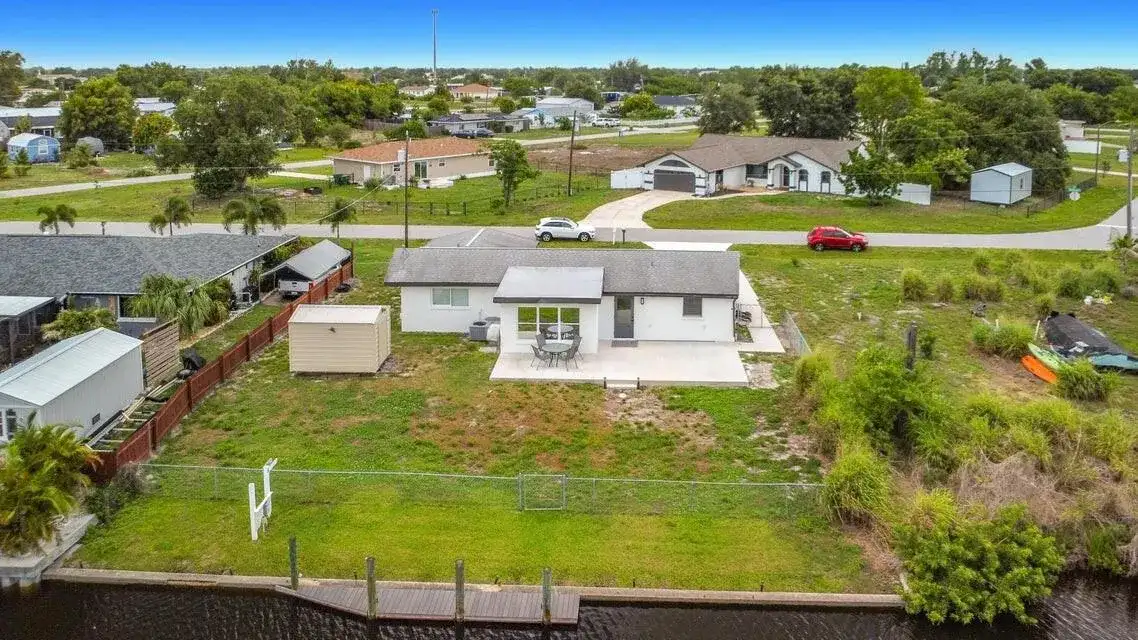 3234 Daytona Drive, Punta Gorda FL 33983 photo 3