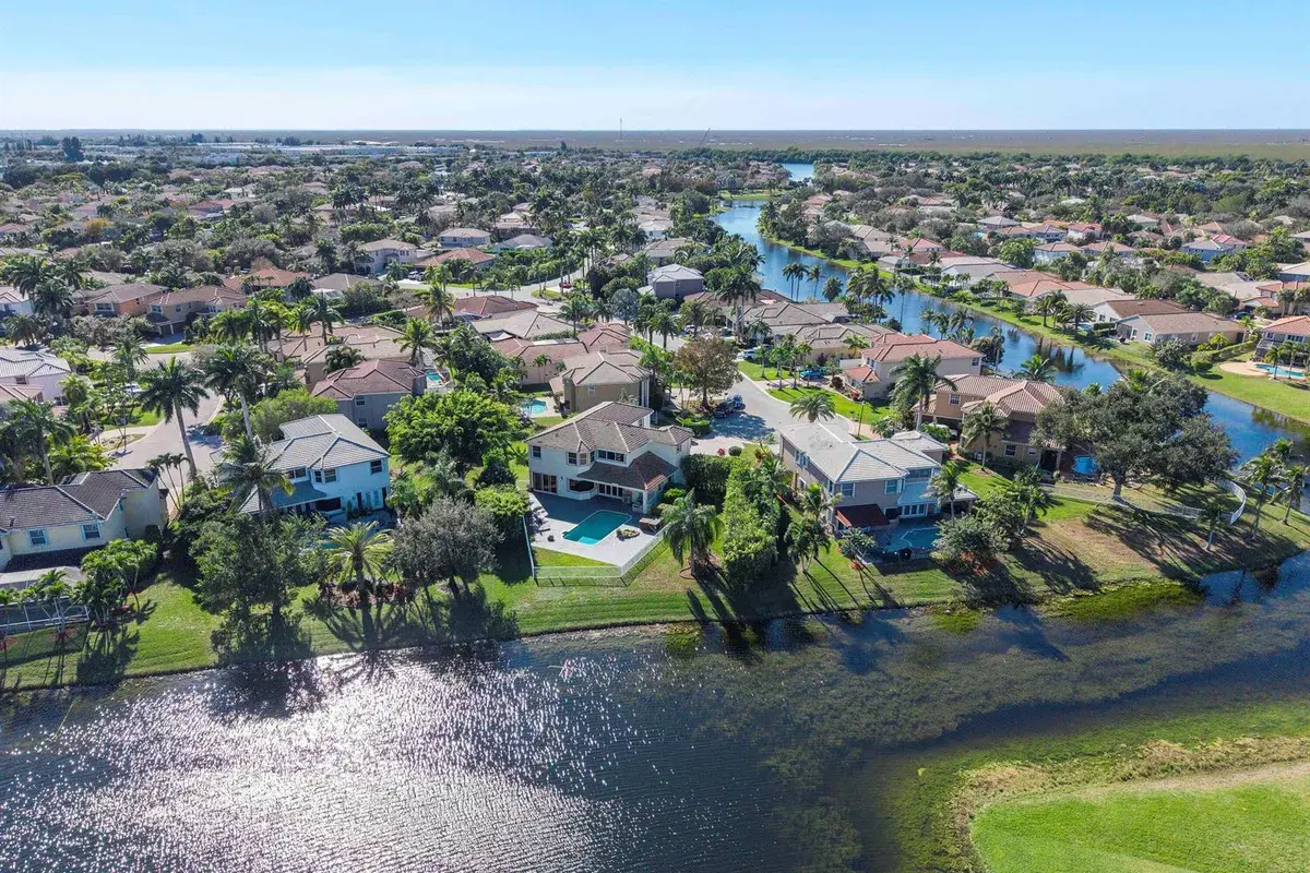 5081 NW 120th Avenue, Coral Springs FL 33076