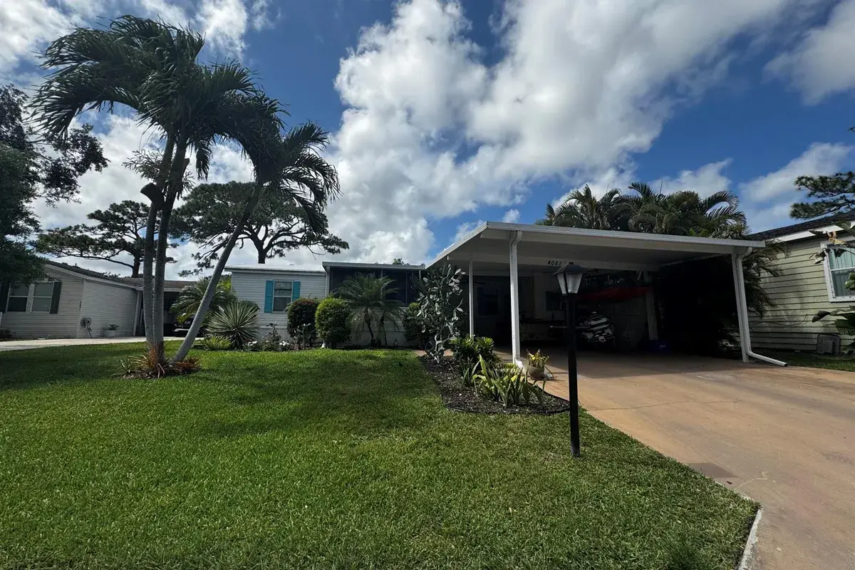 4081 4th Court, Lantana FL 33462