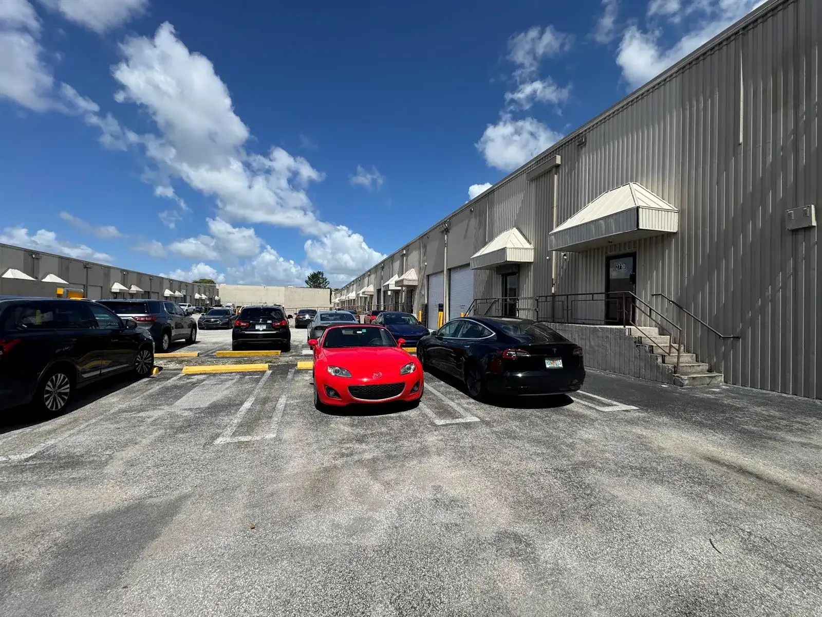 2710 NW 72nd Avenue, Miami FL 33122 photo 2