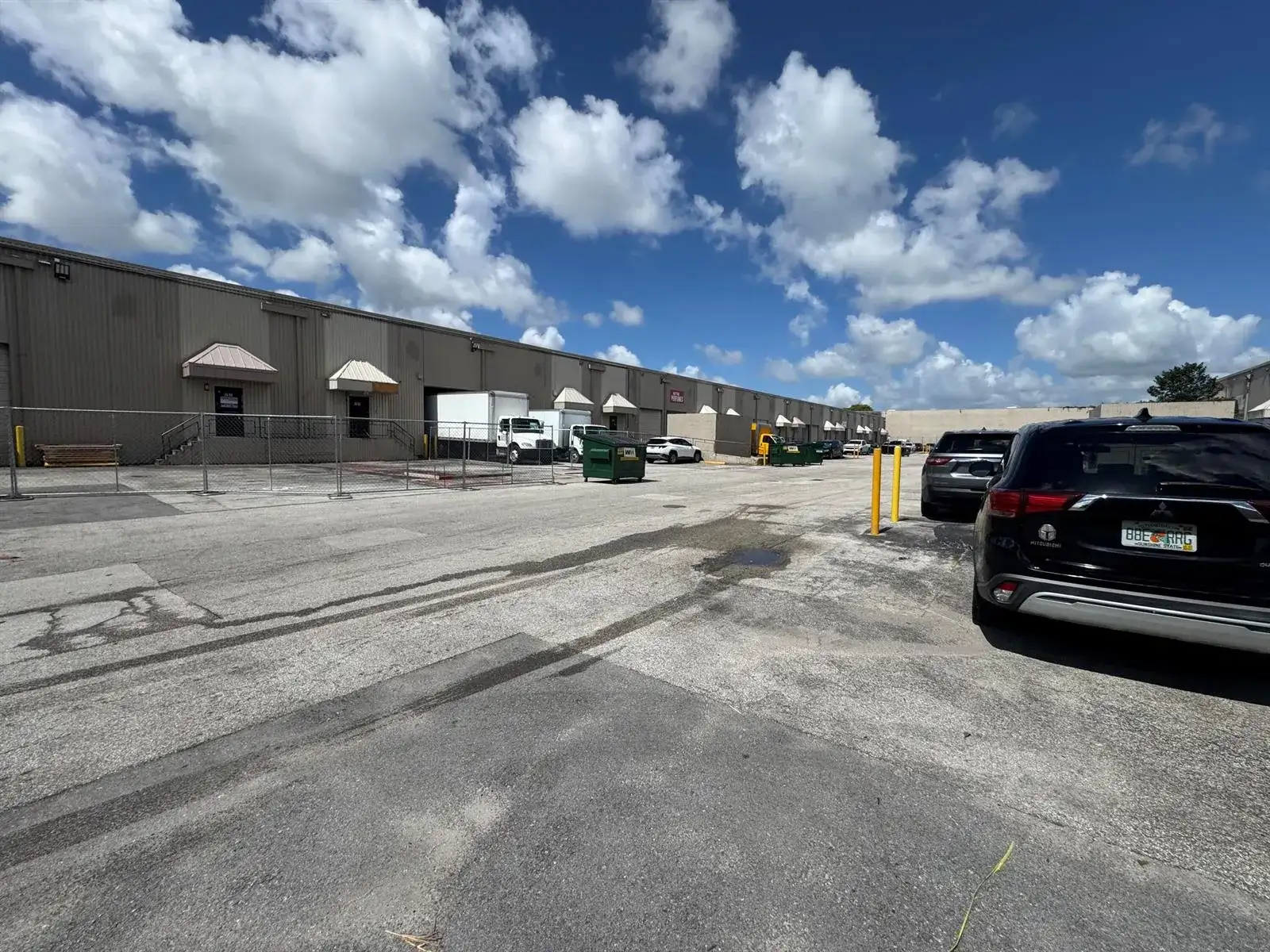 2710 NW 72nd Avenue, Miami FL 33122 photo 3