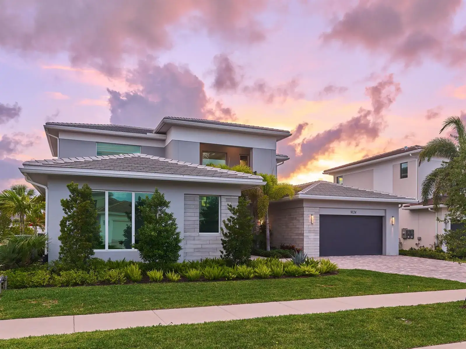 9124 Coral Isles Circle, Palm Beach Gardens FL 33412 photo 2