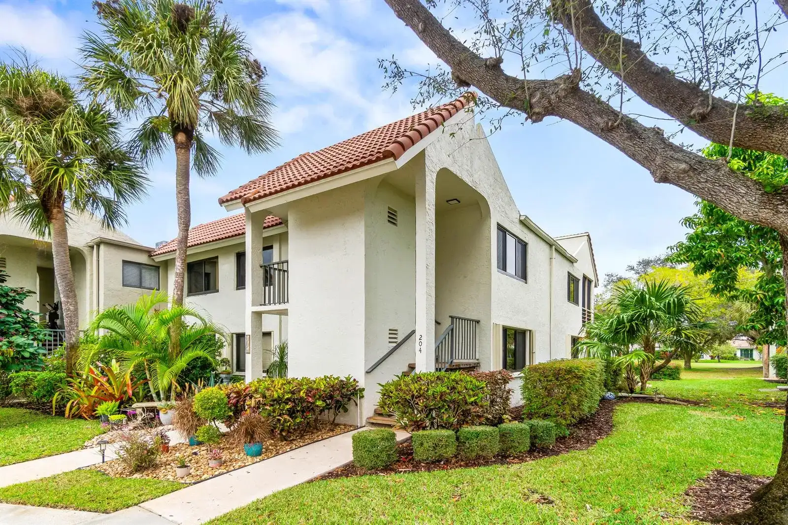 5687 Fairway Park Drive, Boynton Beach FL 33437