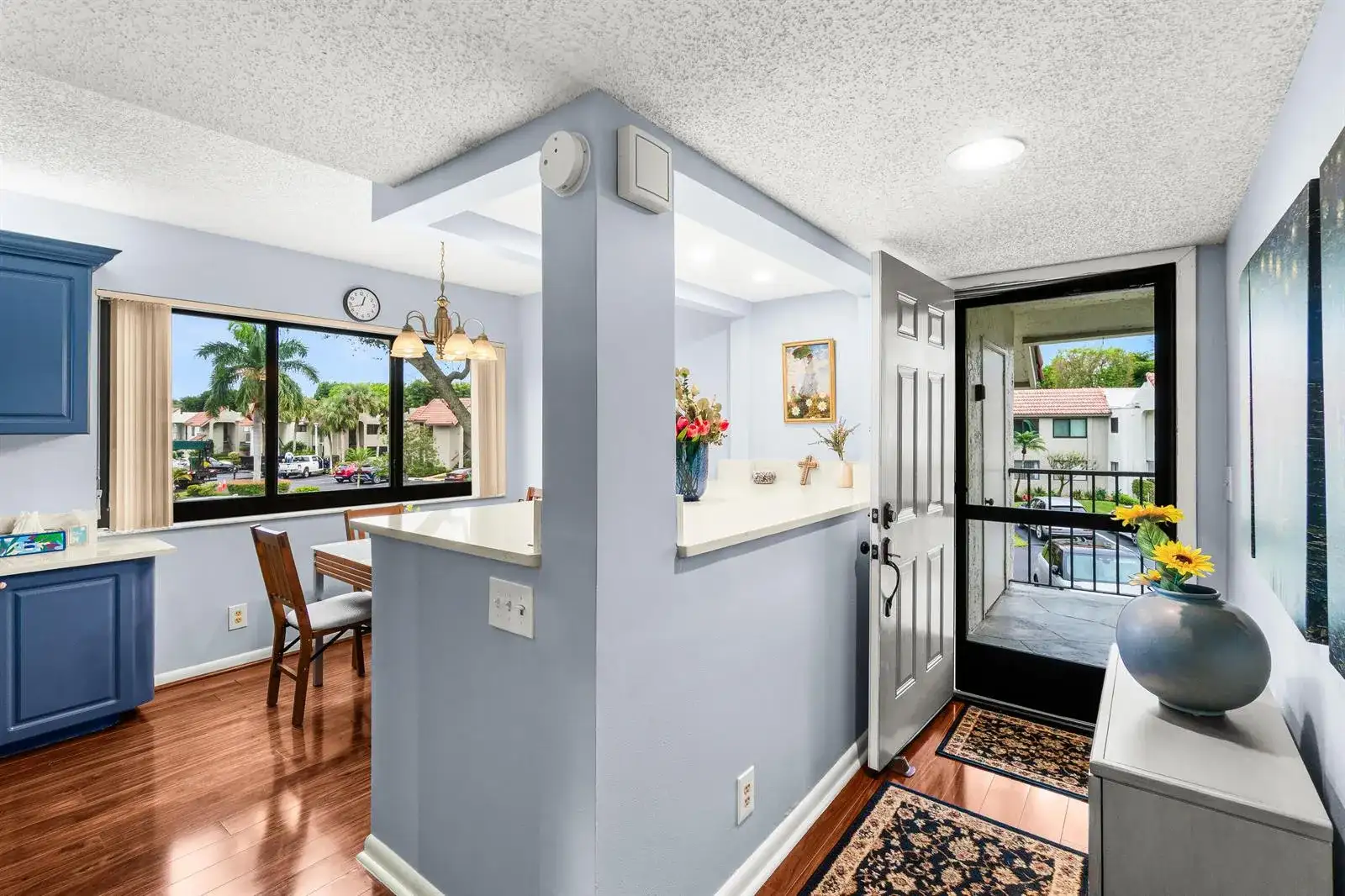 5687 Fairway Park Drive, Boynton Beach FL 33437 photo 2