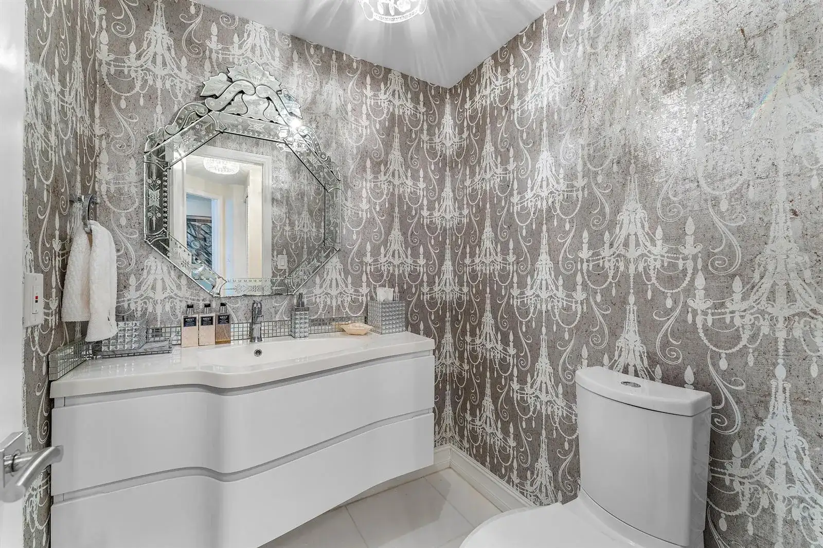 3120 S Ocean Boulevard # 202, Palm Beach FL 33480 photo 4