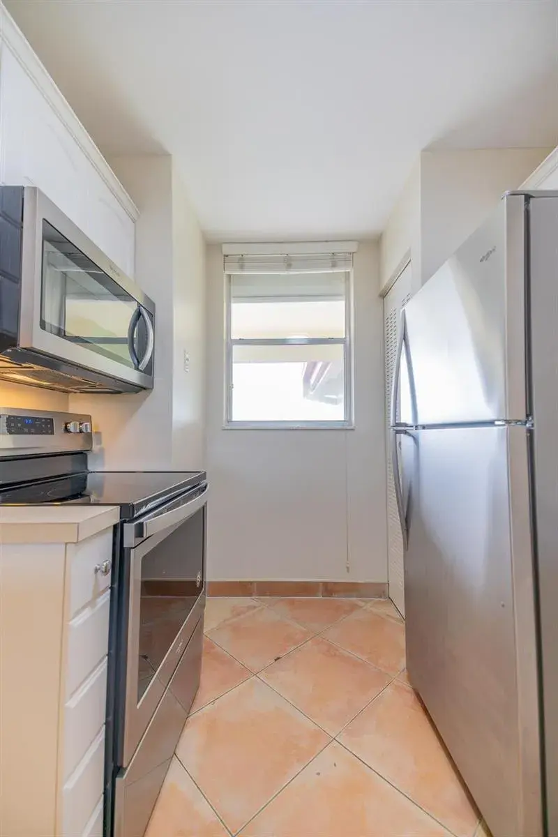 5300 NE 24th Terrace # 534c, Fort Lauderdale FL 33308