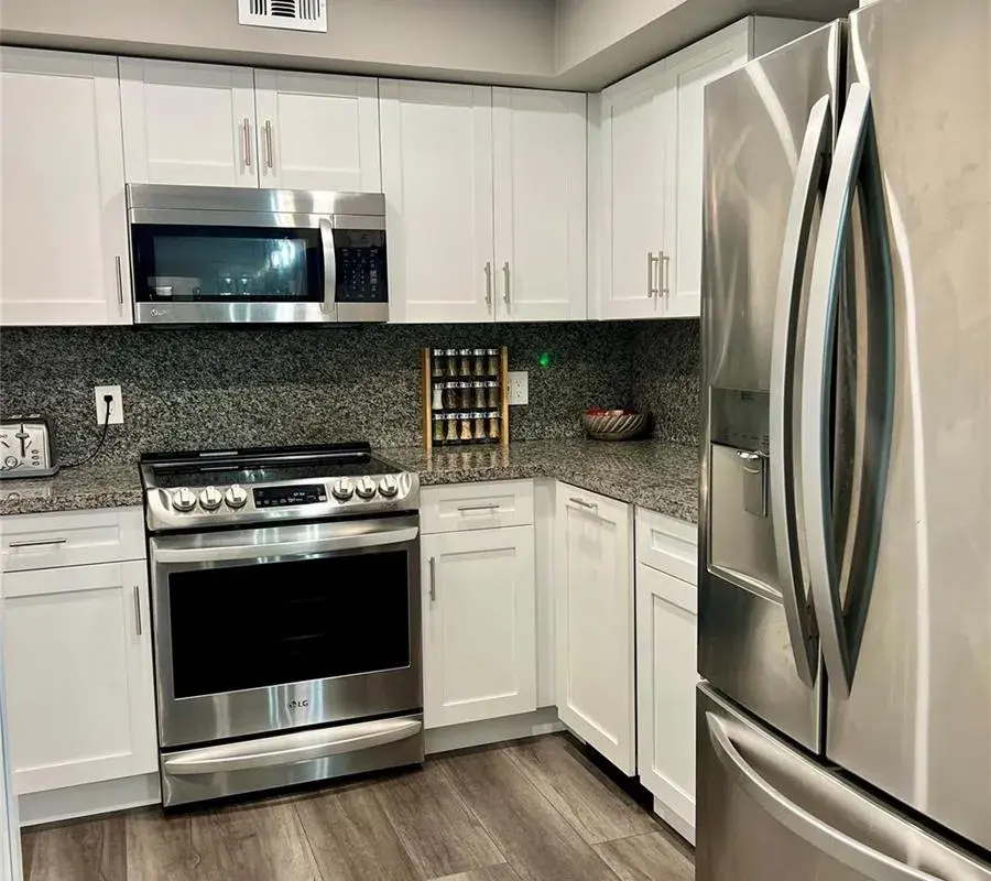 4040 N Hills Drive # 25, Hollywood FL 33021