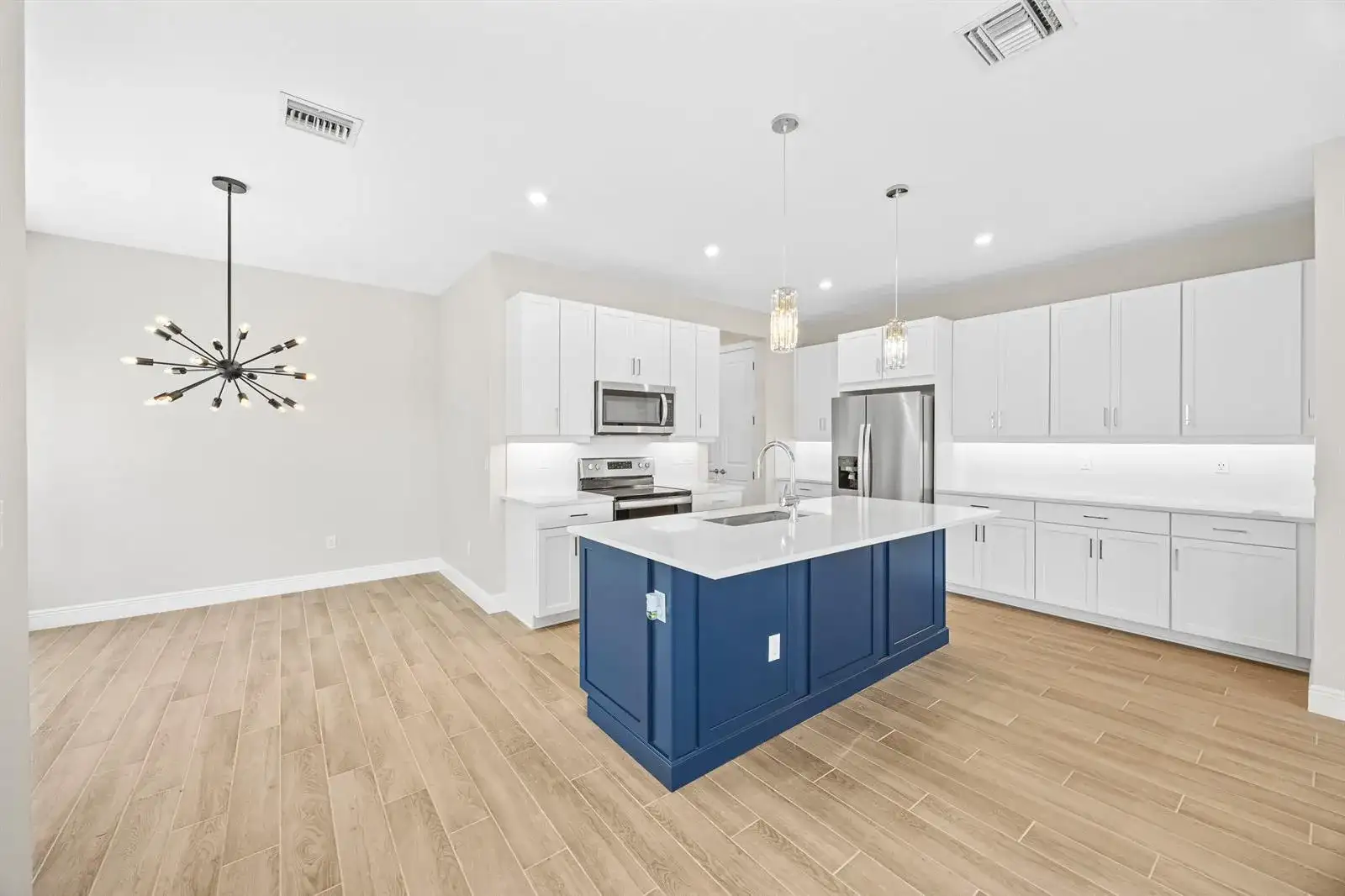3542 NW Solange Court, Jensen Beach FL 34957 photo 3