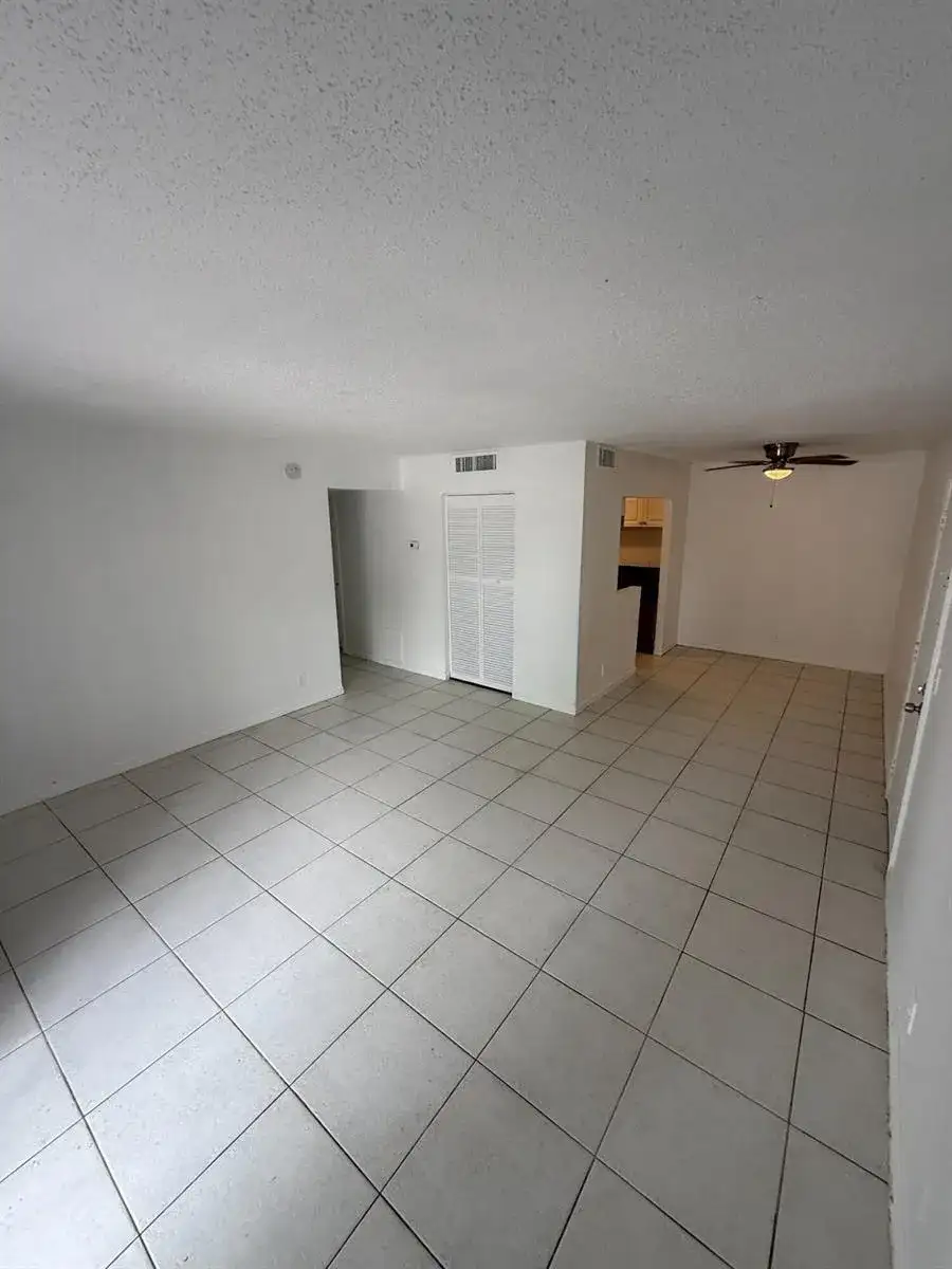 1500 N Congress Avenue # A1, West Palm Beach FL 33401 photo 2