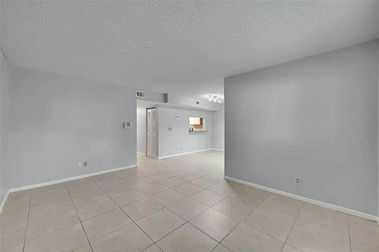 796 NW 91st Terrace, Plantation FL 33324 photo 4