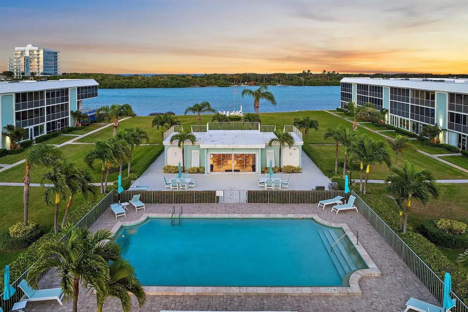 100 Waterway Road # E305, Tequesta FL 33469 photo 3