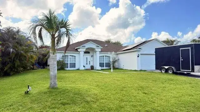 2326 SW Antiquera Street, Port St. Lucie FL 34953