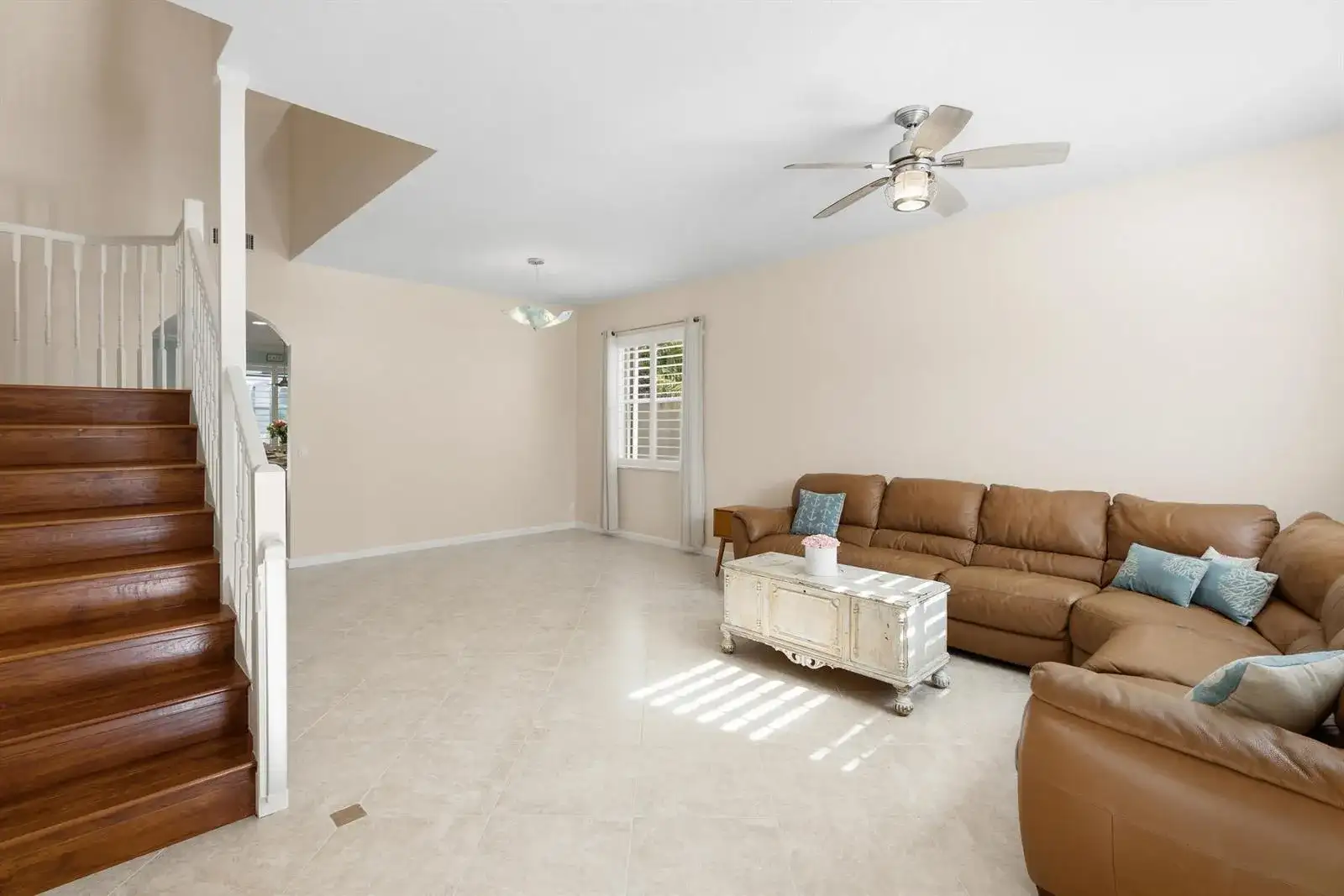 126 Hidden Hollow Drive, Palm Beach Gardens FL 33418 photo 4