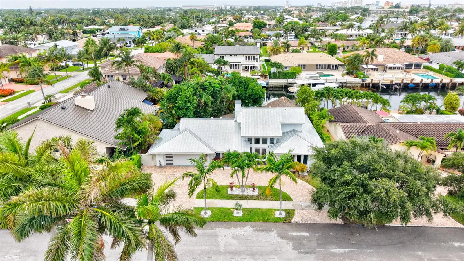 1511 SE 12th Court, Deerfield Beach FL 33441