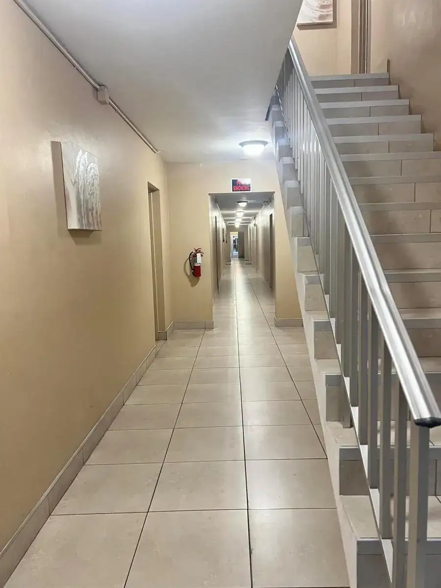 3550 NW 8th Avenue # 404, Pompano Beach FL 33064 photo 5