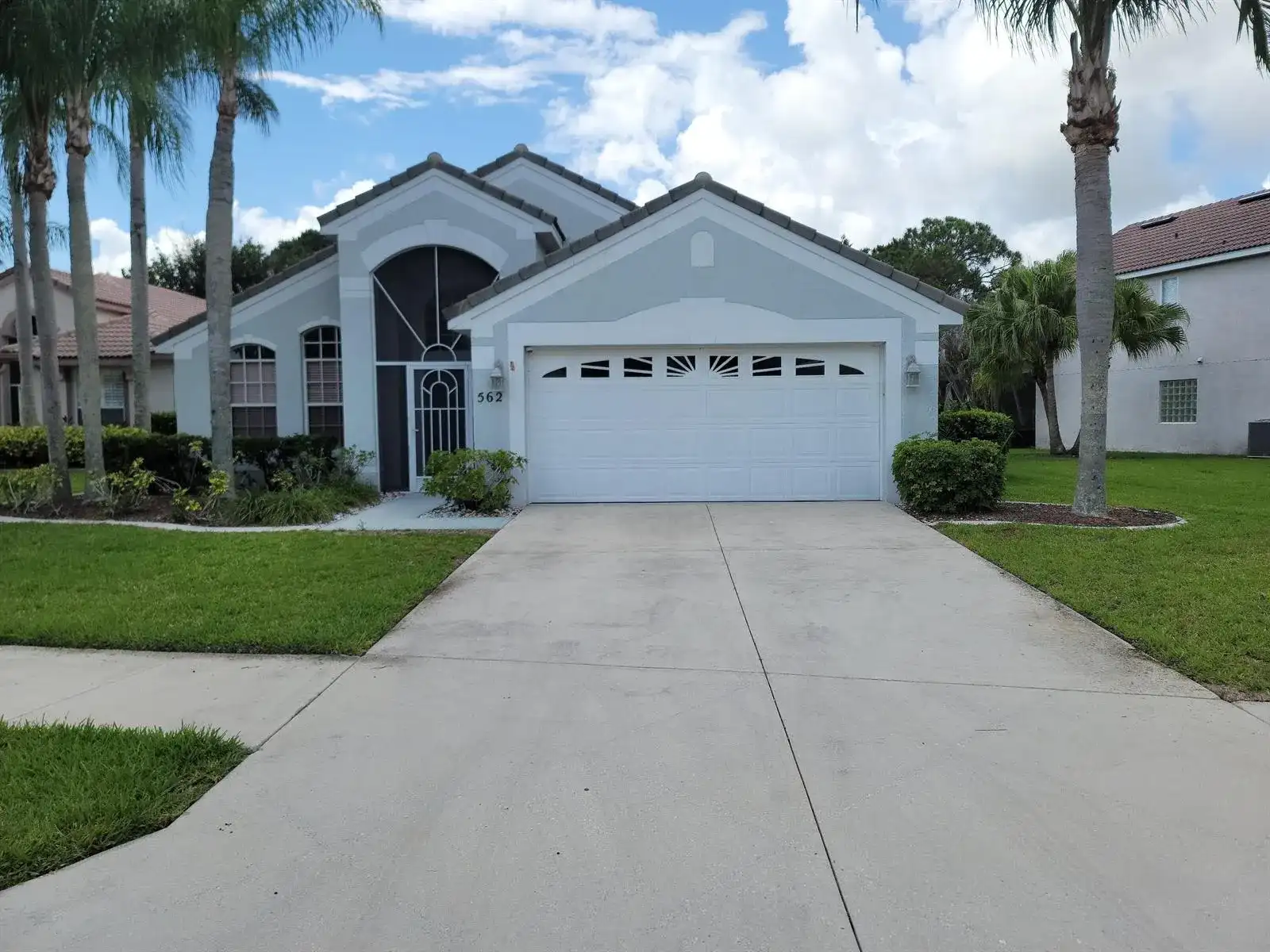 562 SW Saint Martins Cove, Port St. Lucie FL 34986