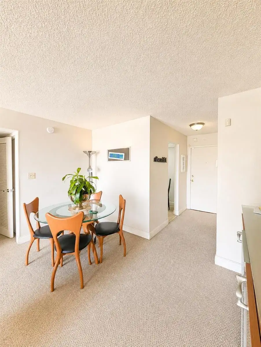 1800 Sans Souci Boulevard # 424, North Miami FL 33181 photo 4