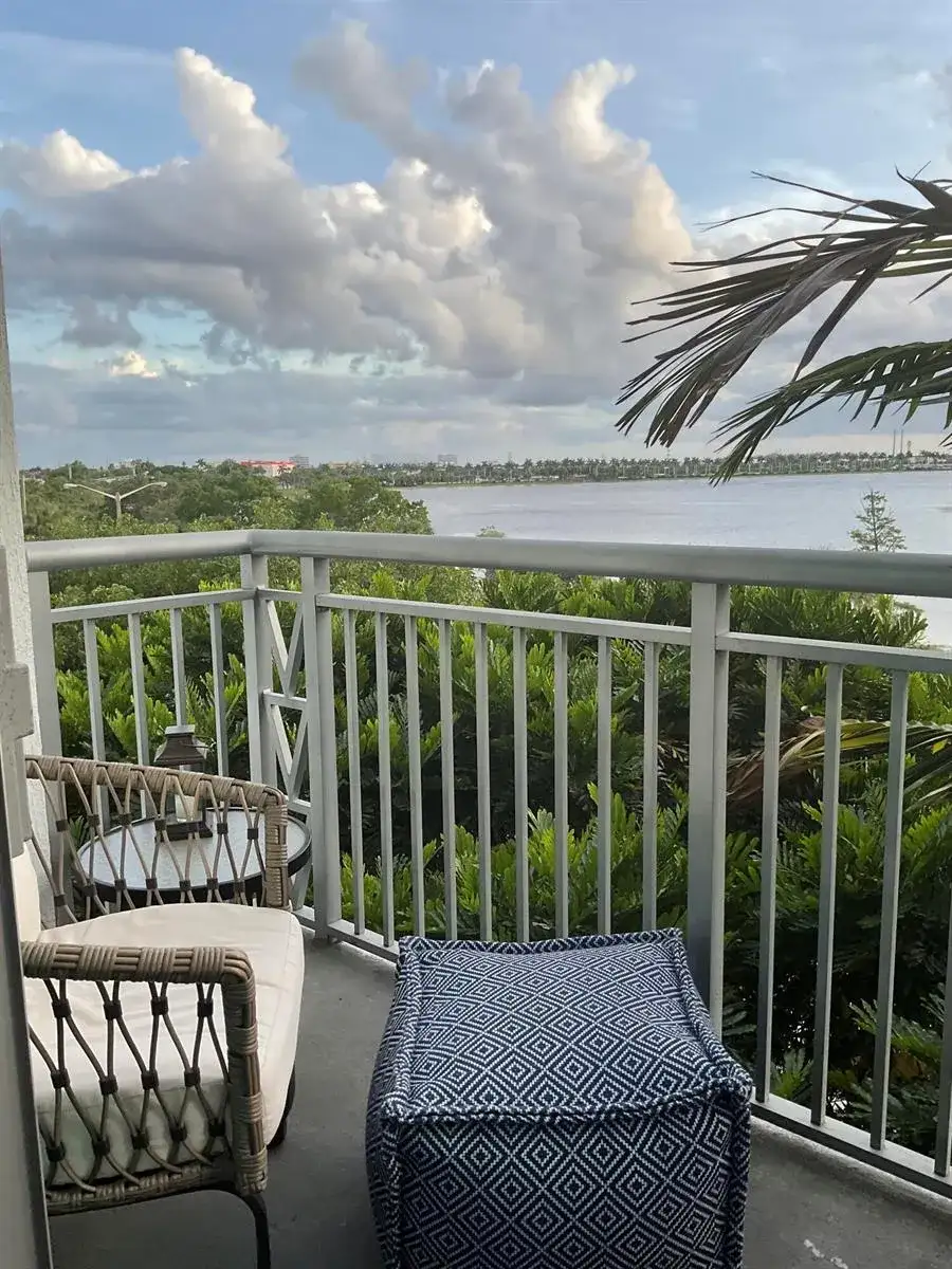 300 S Australian Avenue # 328, West Palm Beach FL 33401 photo 2